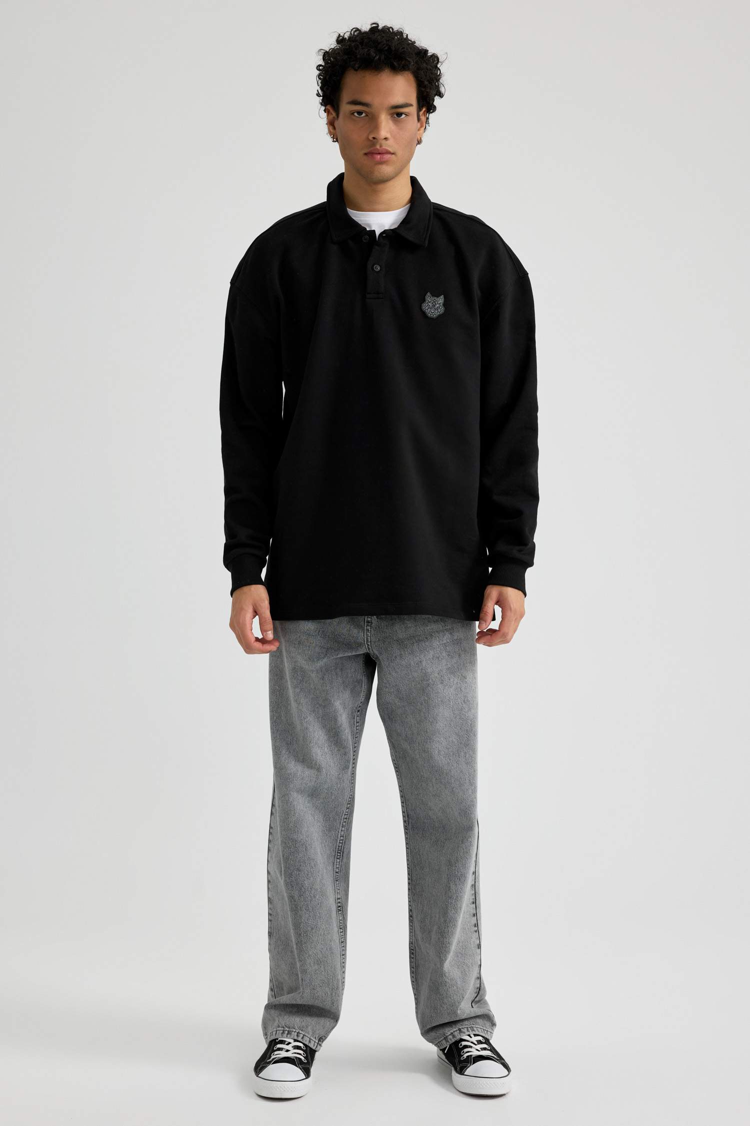 سويت شيرت أوفر سايز بياقة بولو