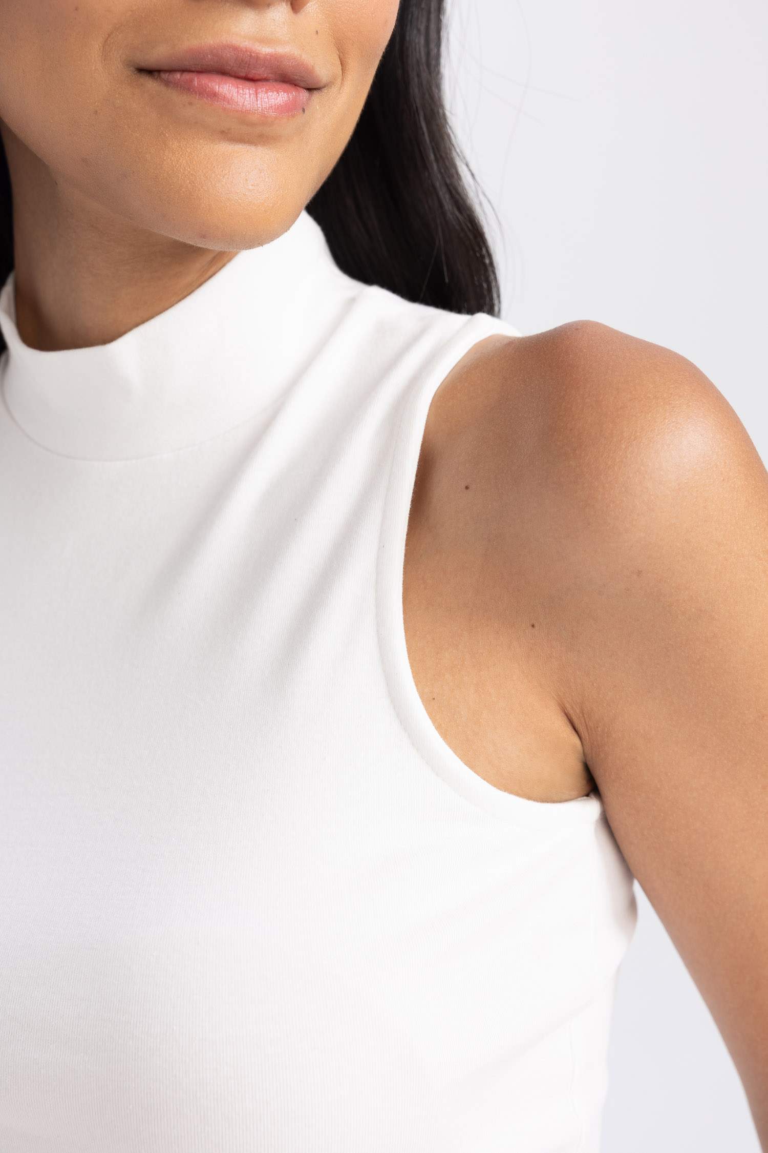 Майка приталенного кроя