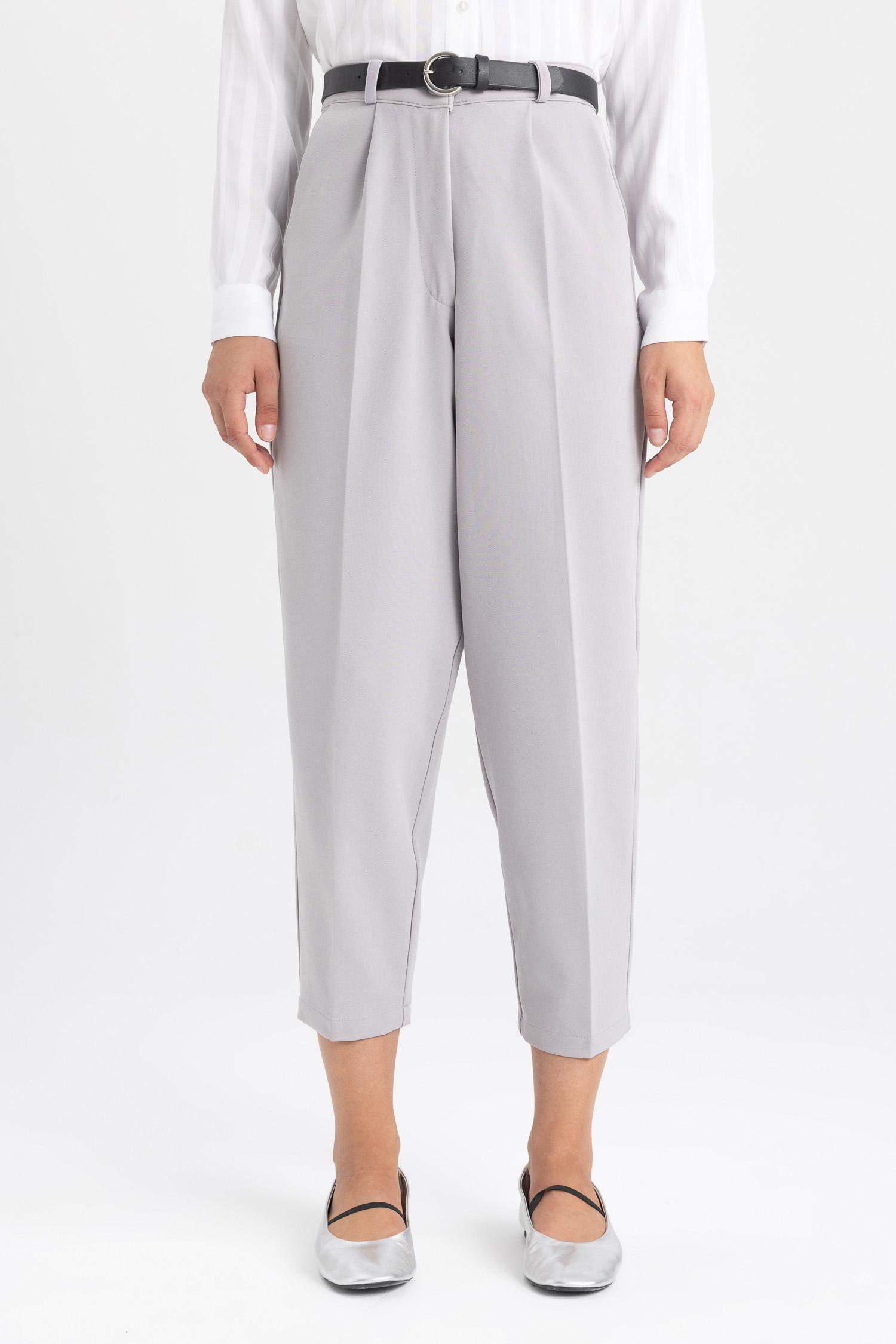 Брюки с карманами