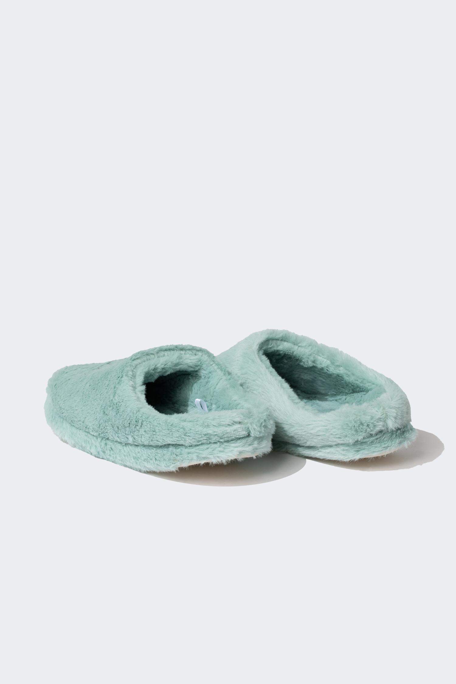 Домашние тапочки для женщин