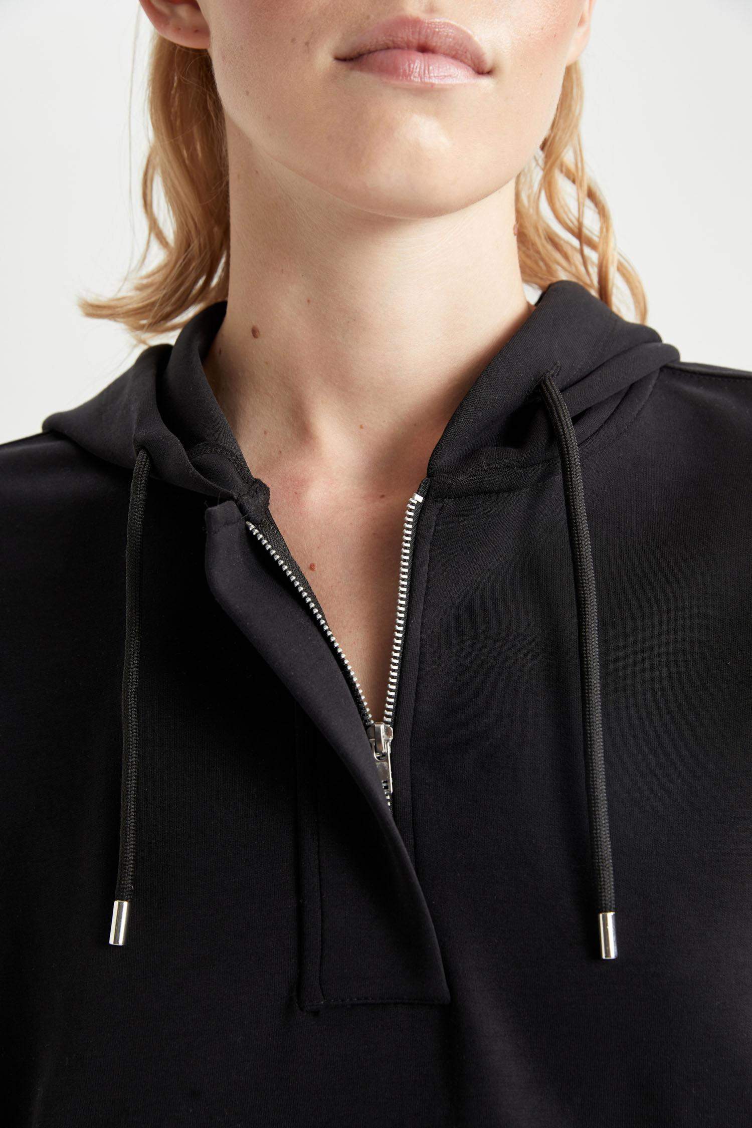 Oversize Premium Kapüşonlu Sporcu Sweatshirt