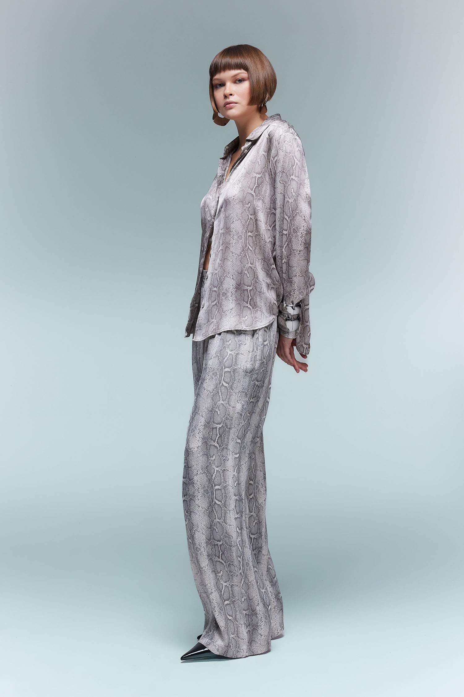 Wide Leg Patterned Pocket High Waist Long Satin Trousers