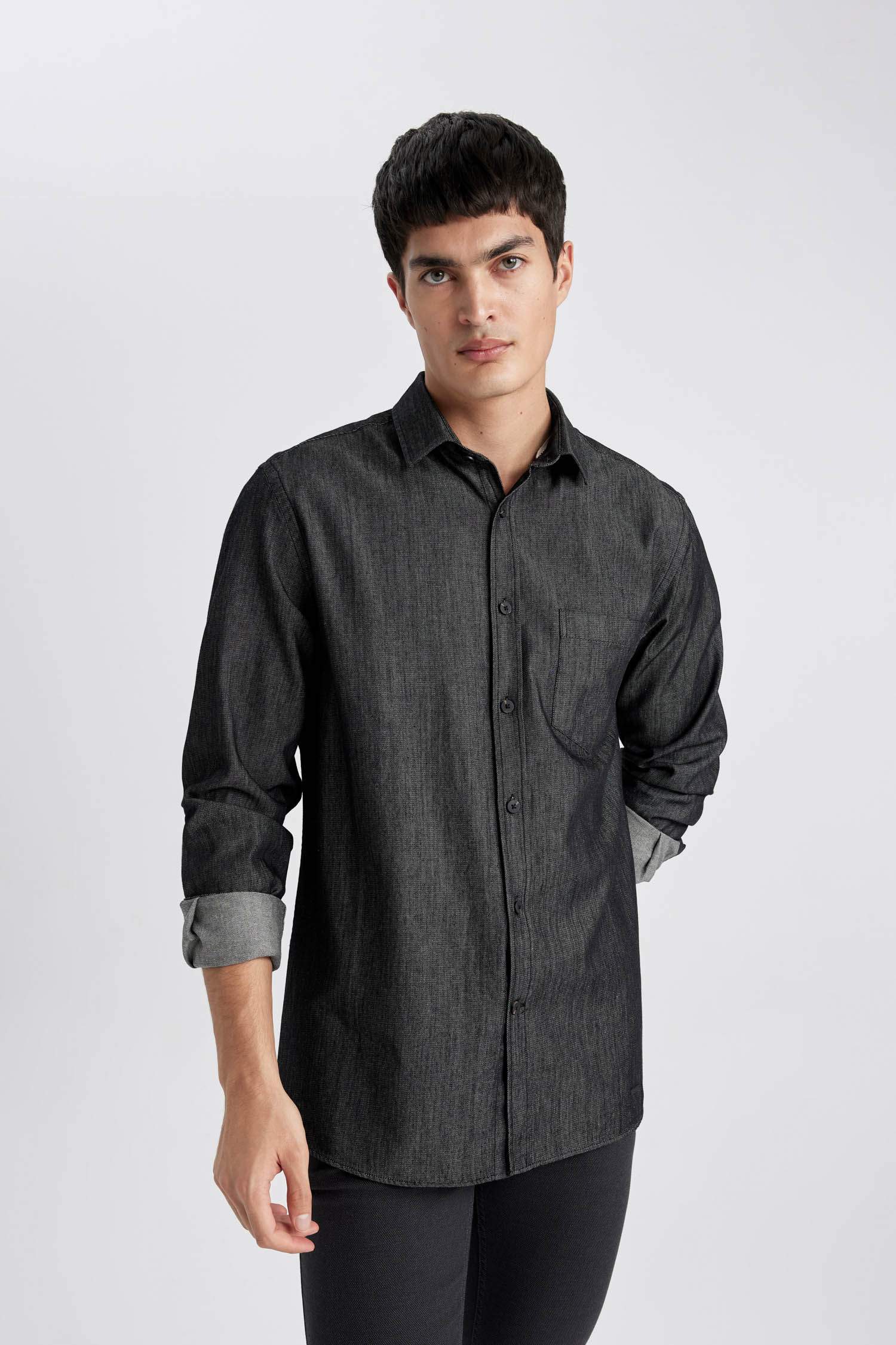 قميص جينز قصة عادية ردن طويل