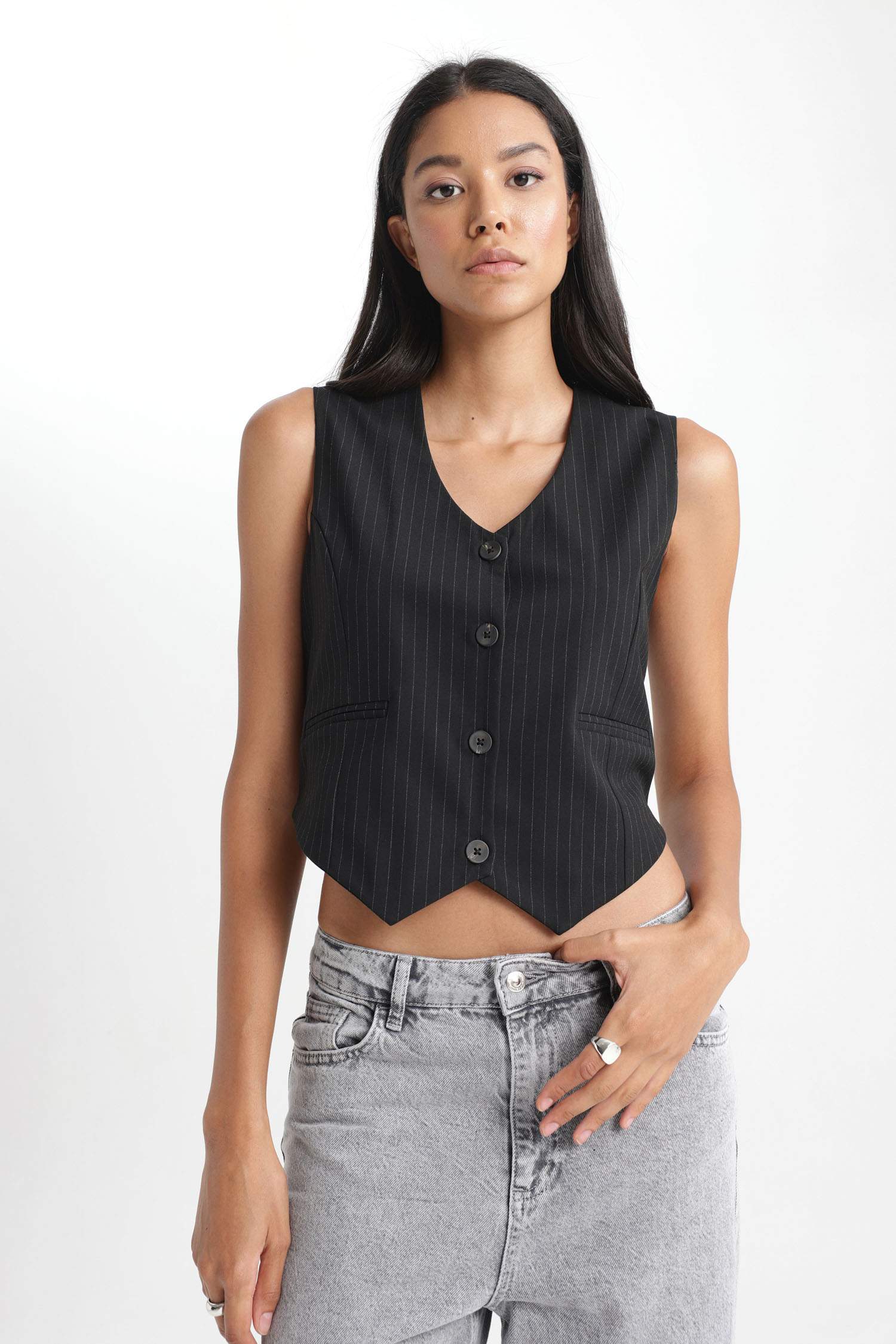 v жаға Жилет