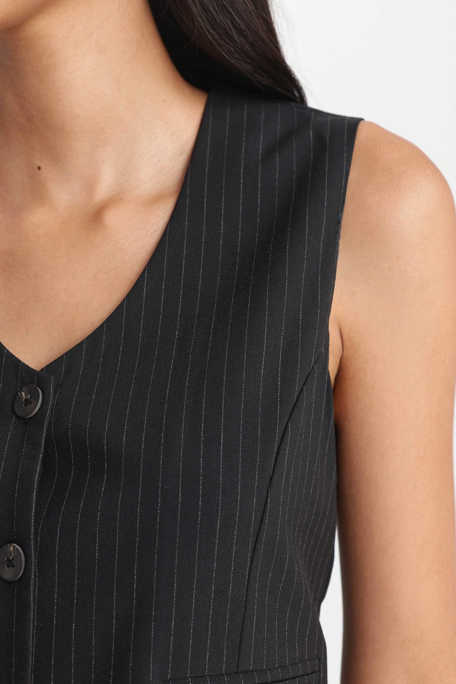 v жаға Жилет