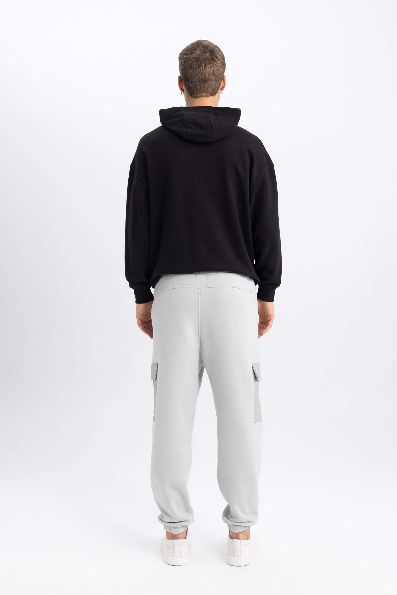 Eşofman Altı Oversize Geniş Kalıp Kargo Cepli Lastikli Paça