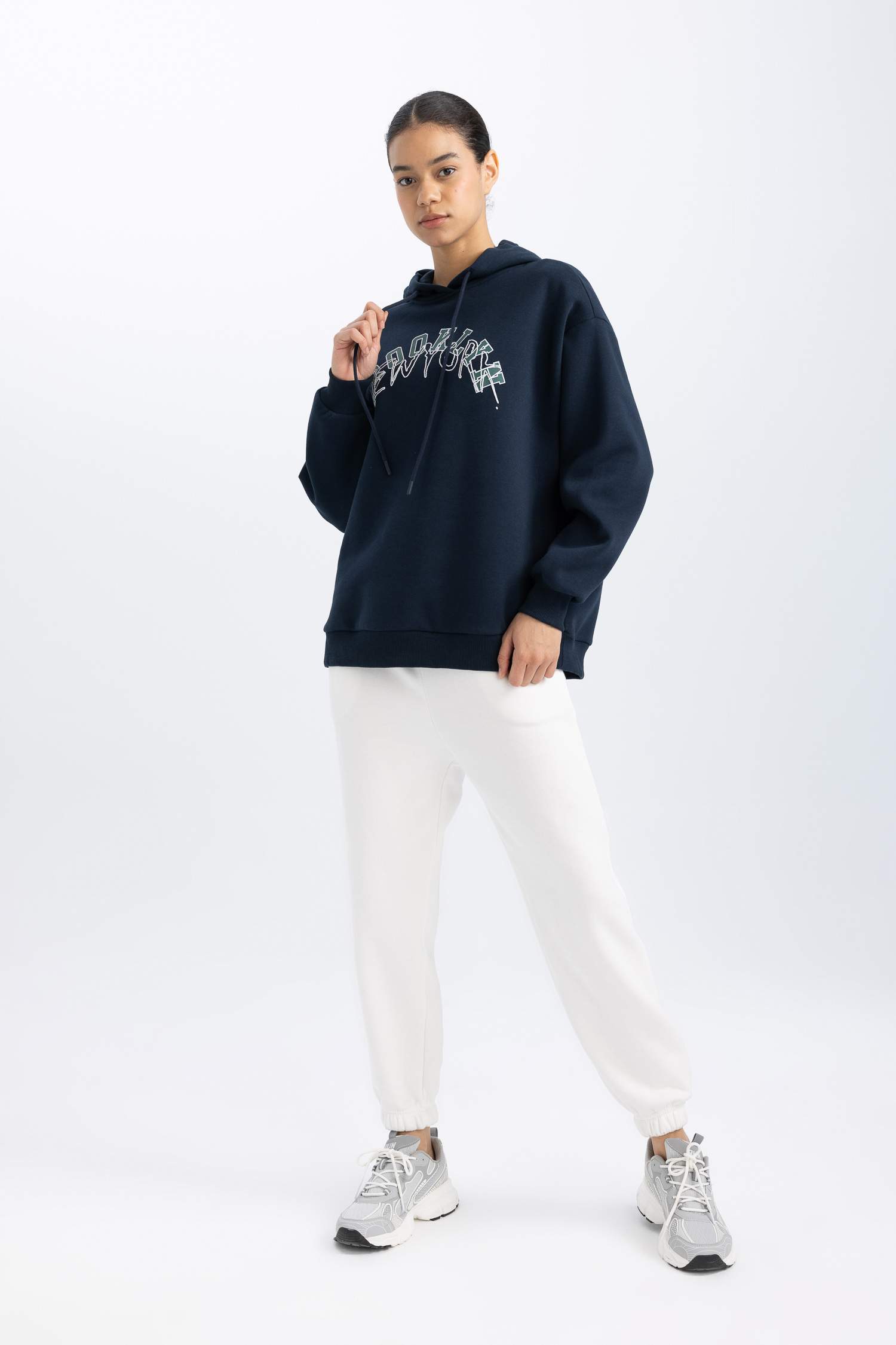 DeFactoFit Oversize Fit Baskılı Kapüşonlu Kalın Sporcu Sweatshirt