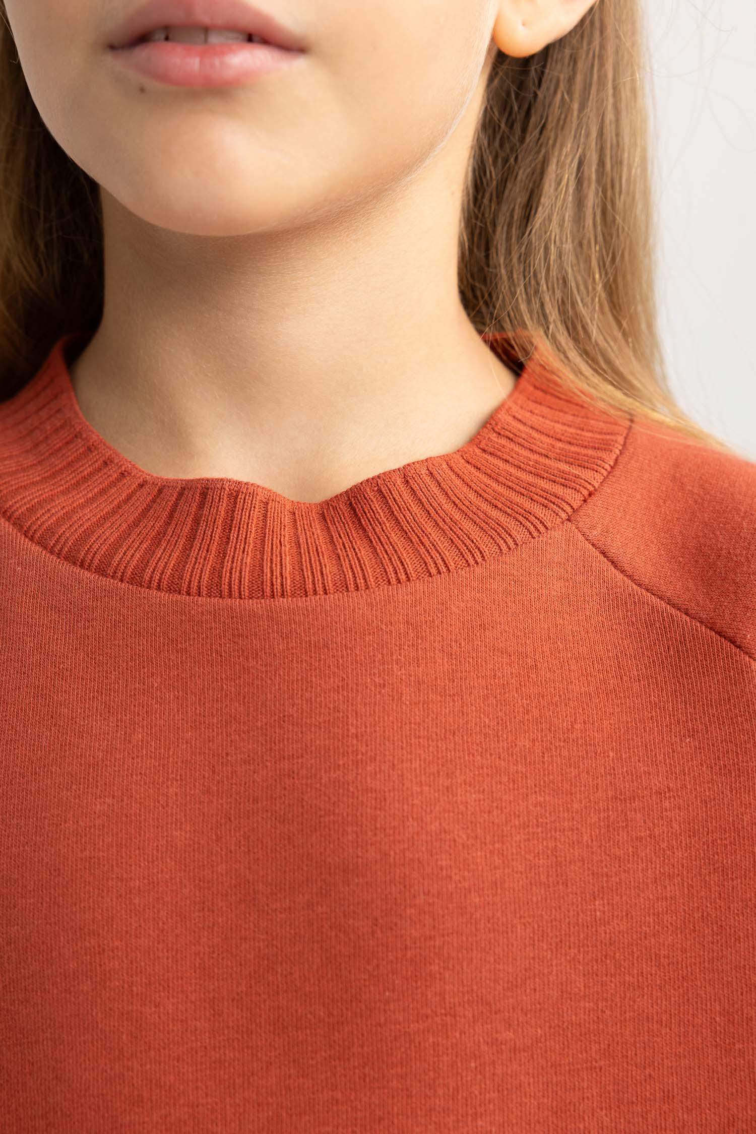 Қыздарға үлкен пішім дөңгелек жаға Свитер