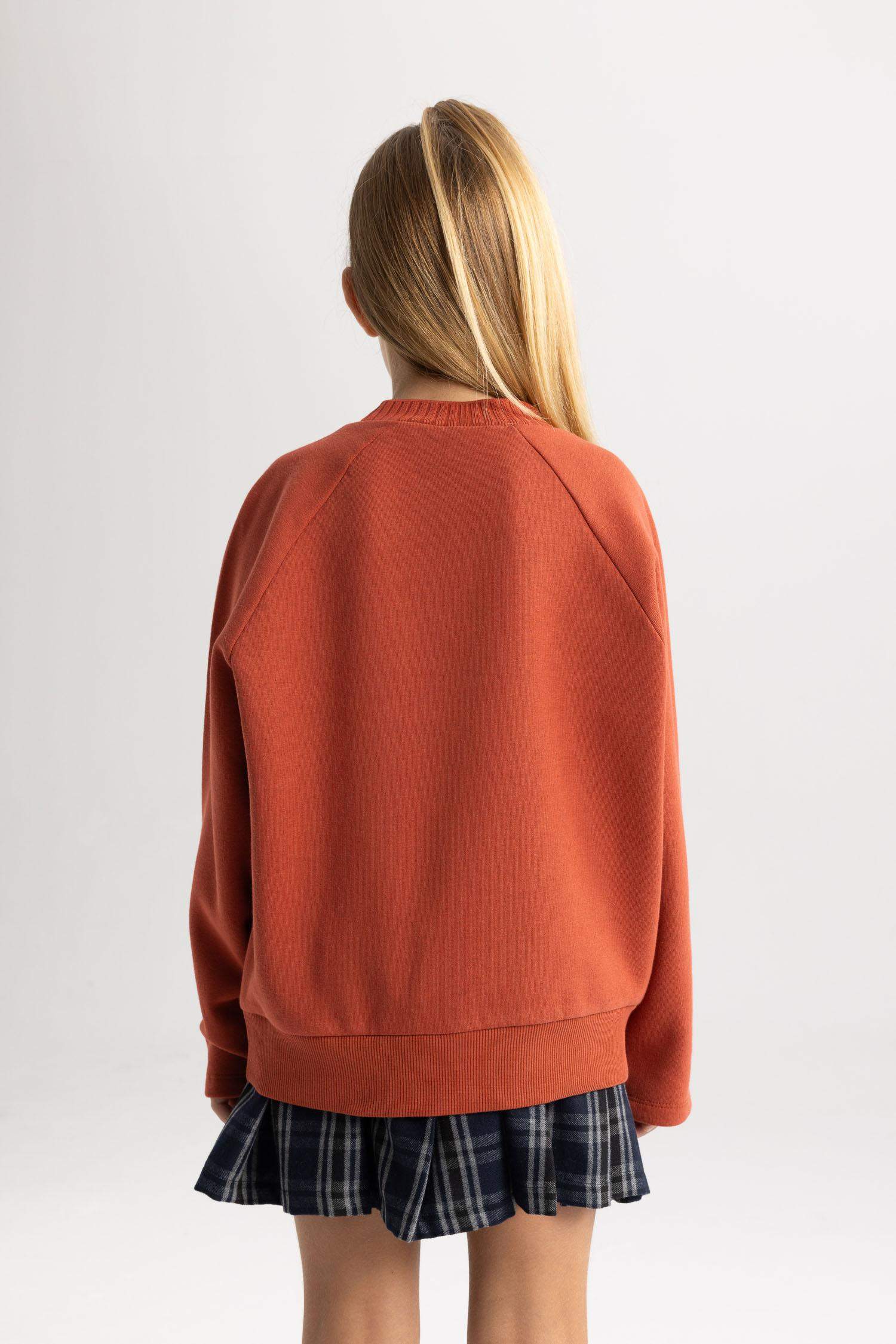 Қыздарға үлкен пішім дөңгелек жаға Свитер