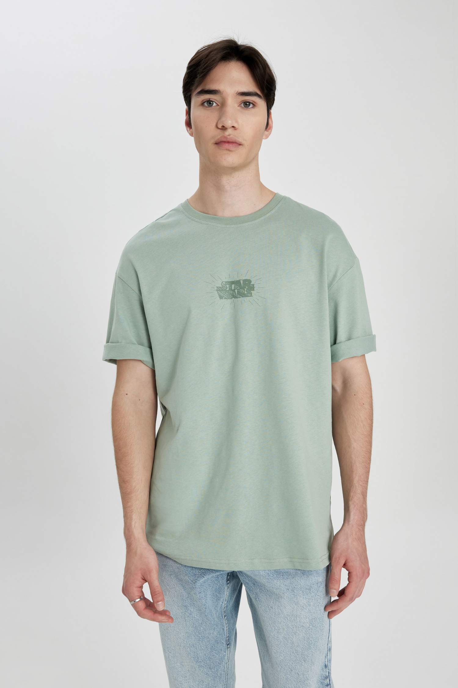 تى شيرت جيرسي قصة مريحة بياقة مستديرة من ستار وورز