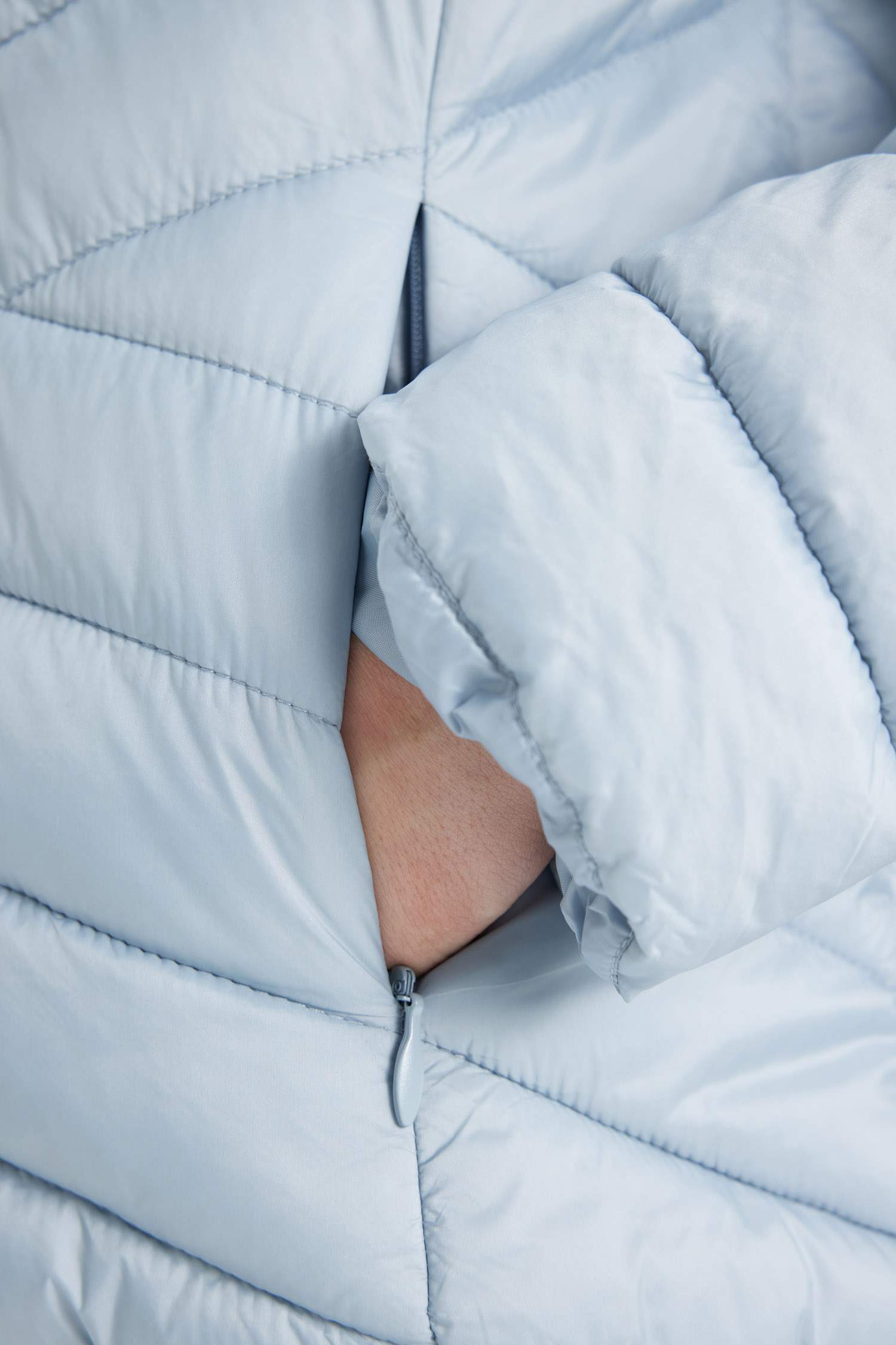 Su Geçirmez Hafif Şişme Mont Kapüşonlu Kapitoneli Fermuarlı Cepli Basic Düz Mevsimlik