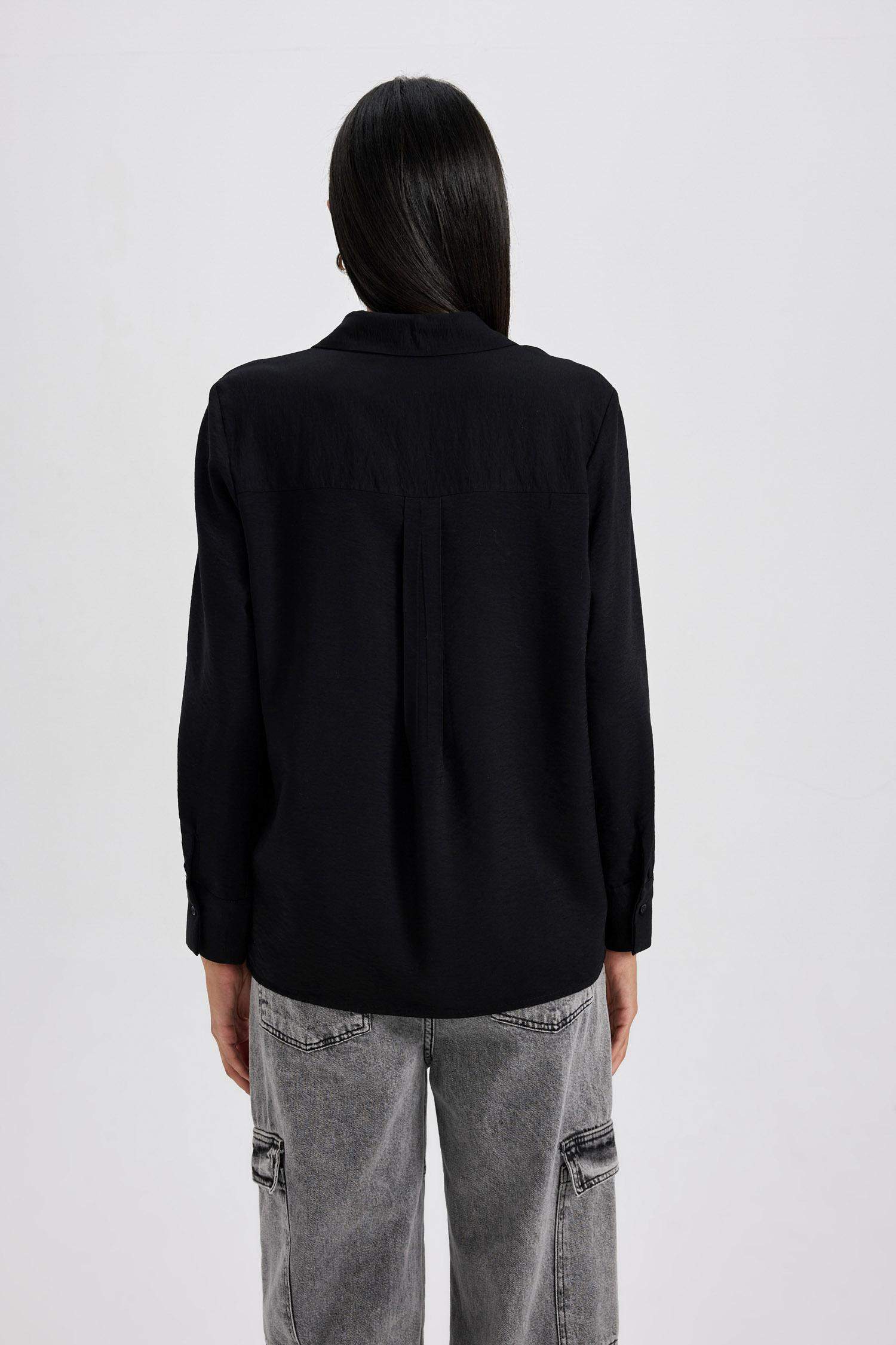 Chemise coupe régulière à Manches Longues