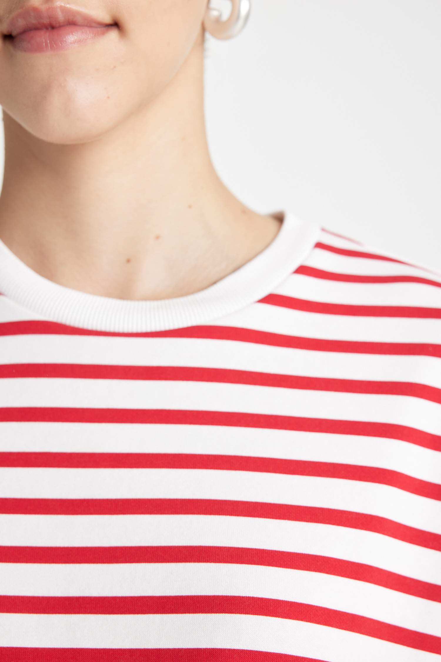 Sweatshirt Oversize rayé à col rond en tissu épais