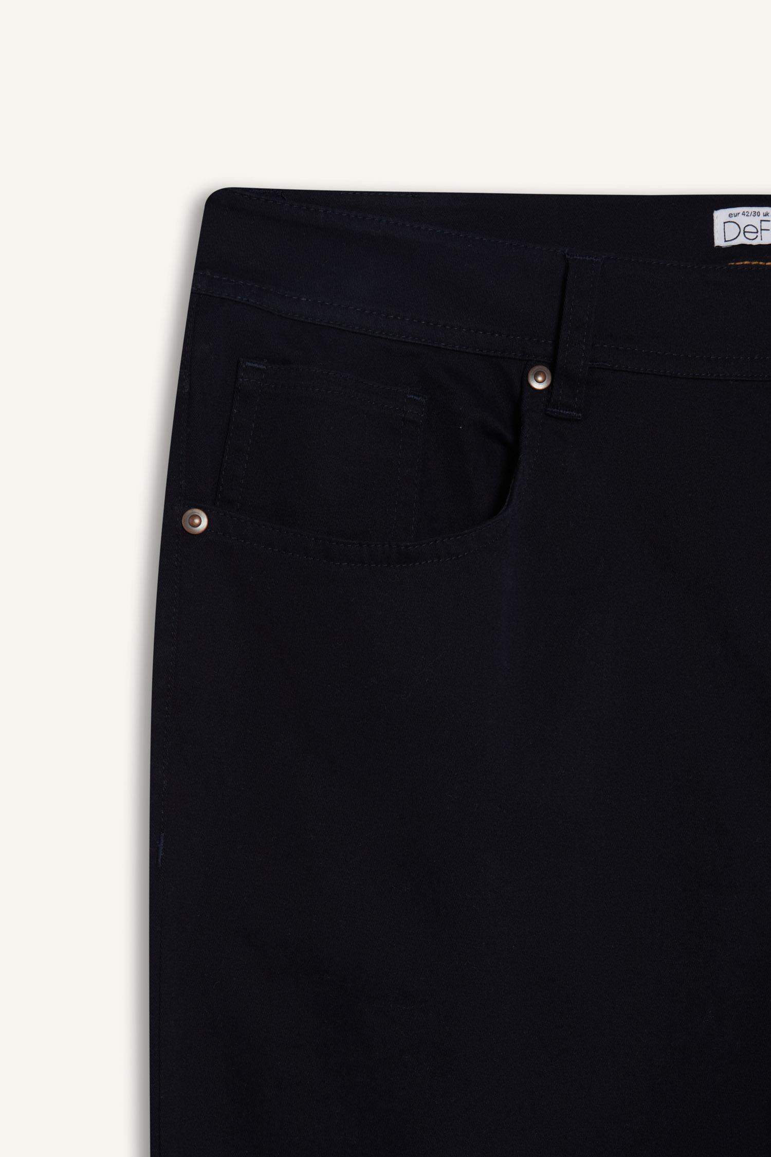 Slim Fit Dar Kesim Dar Paça Cepli Pantolon