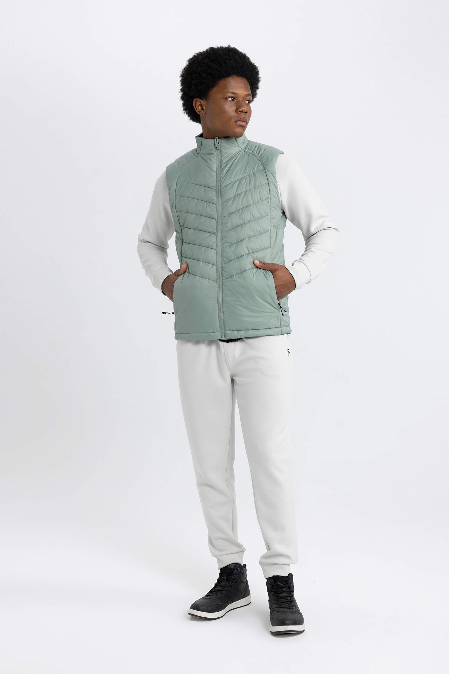 Slim Fit Şişme Yelek Dar Kesim Su İtici Rüzgar Geçirmez Fermuarlı Cepli