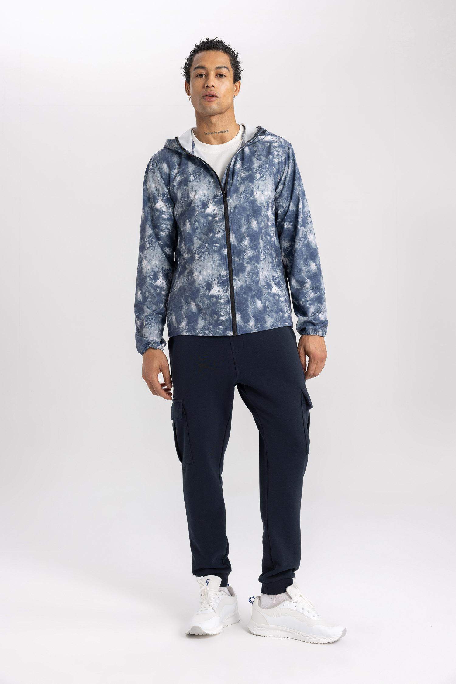 Su İtici Slim Fit Dar Kesim Kapüşonlu File Astarlı Esnek Dokulu Mevsimlik Baharlık Mont