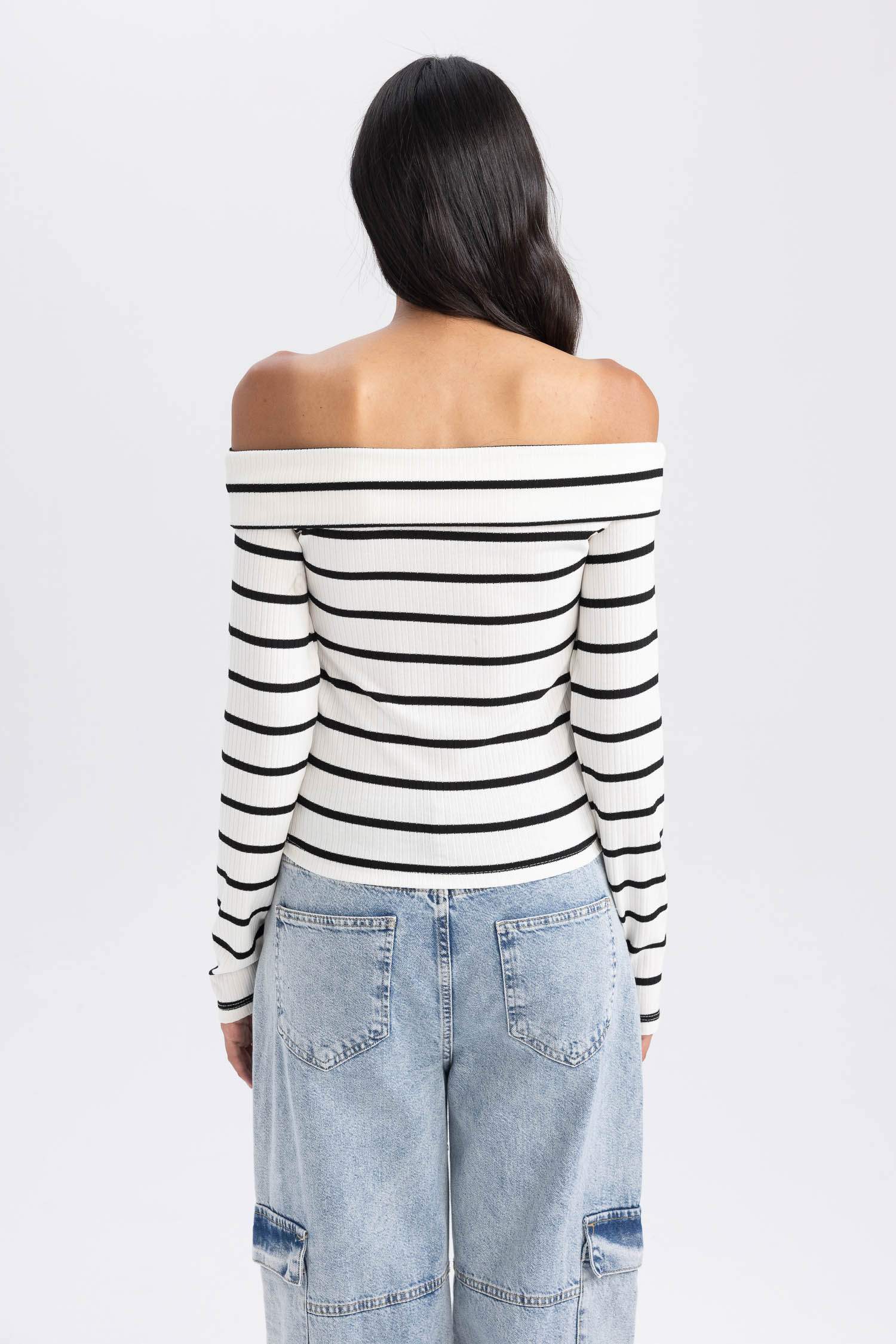 Slim Fit Dar Kesim Omzu Açık Çizgili Fitilli Kaşkorse Uzun Kollu Tişört