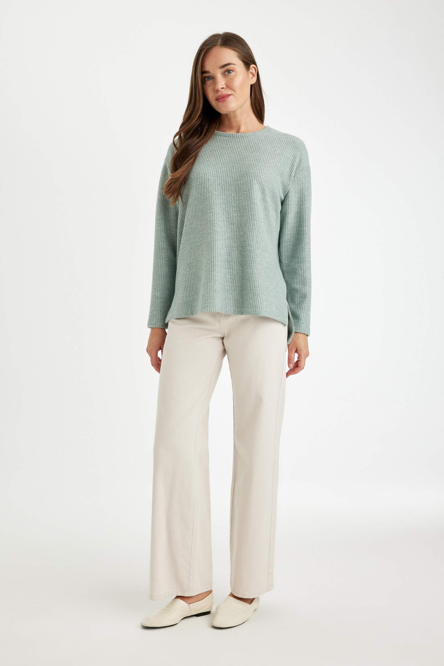 Relax Fit Bisiklet Yaka Fitilli Kaşkorse Yırtmaçlı Basic Düz Sweatshirt