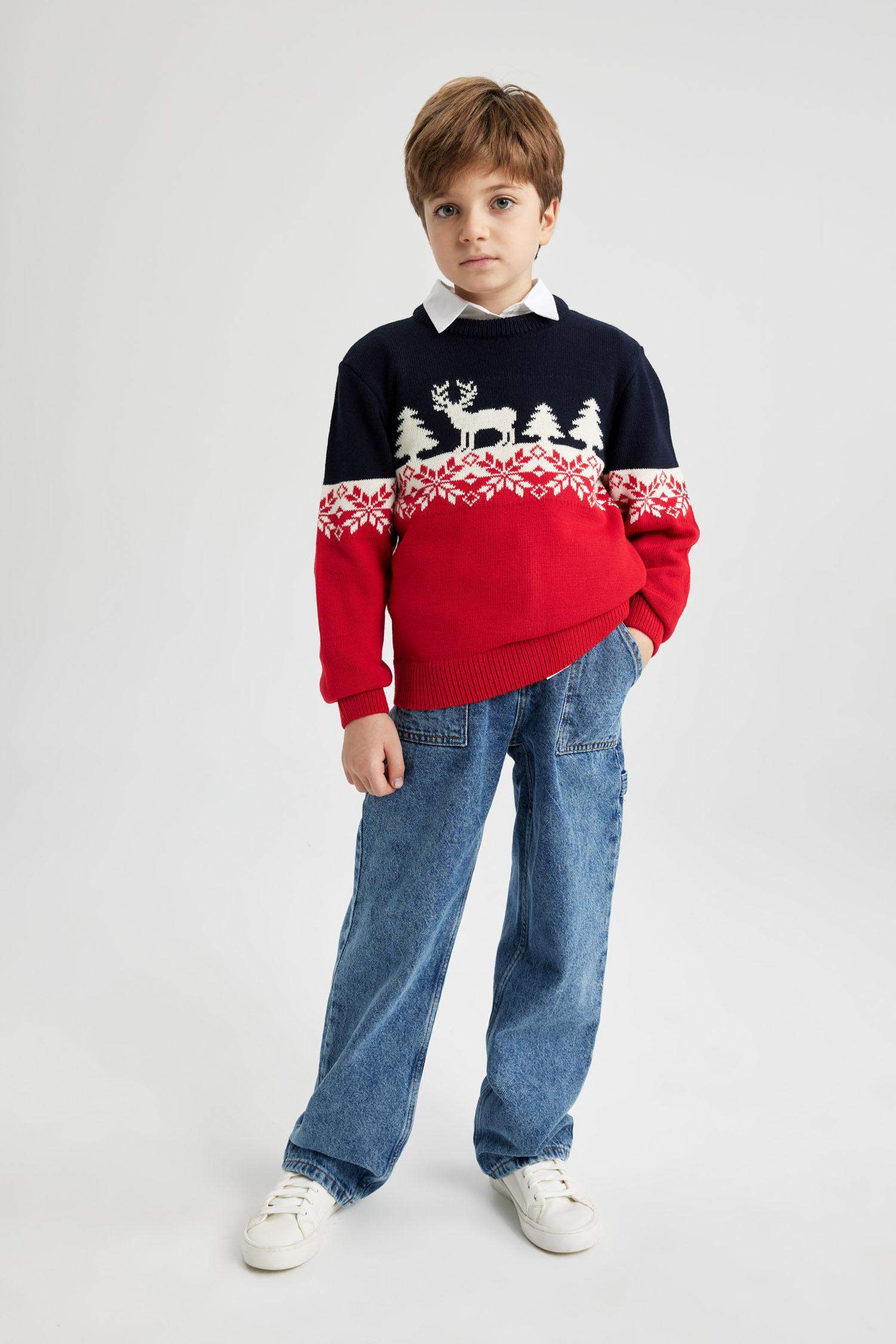 Boy New Year Themed Crew Neck Knitted Pullover