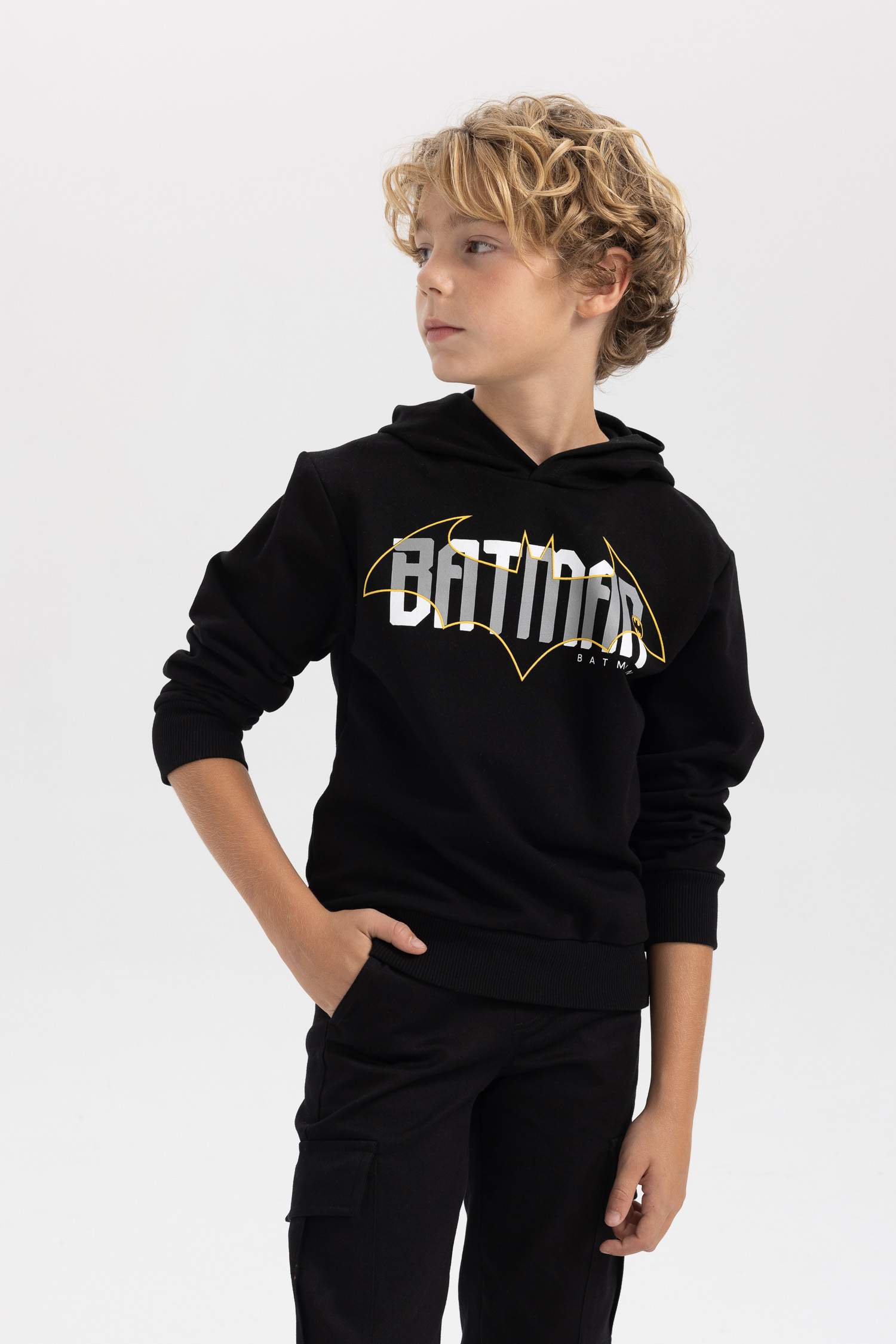 سويت شيرت ولادي قصة عادية بغطاء للرأس من باتمان