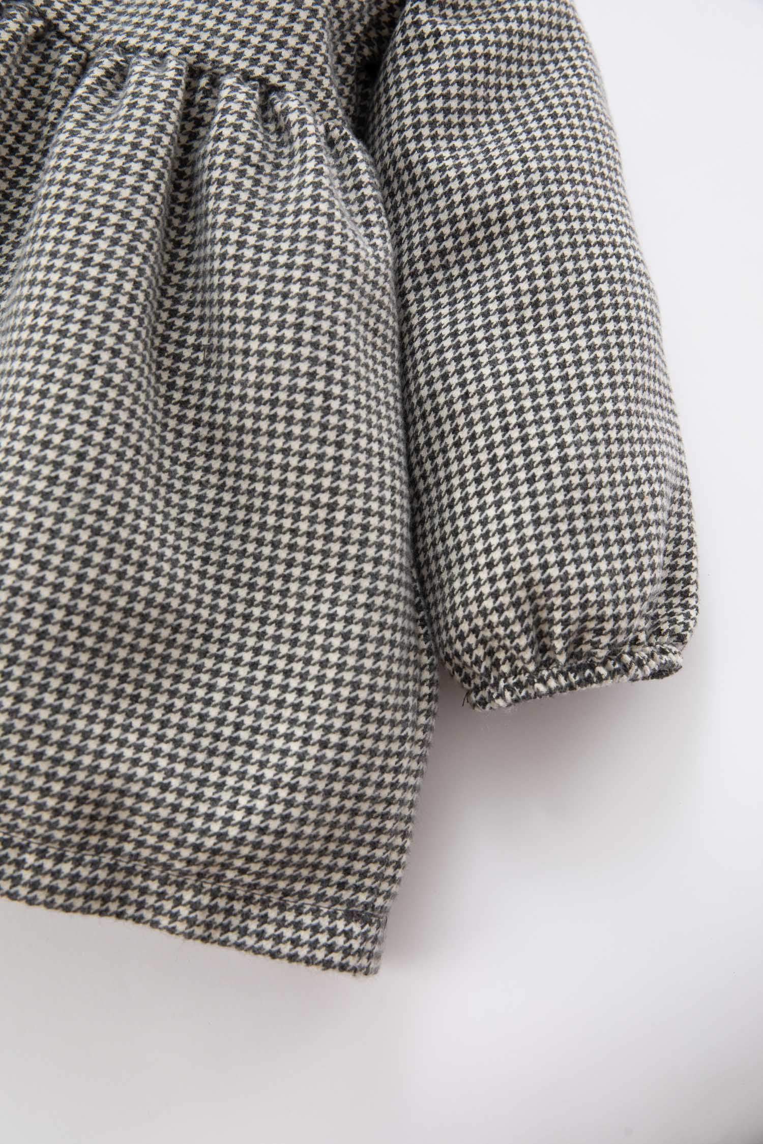 Сукня стандартного крою у клітку для малюків дівчаток