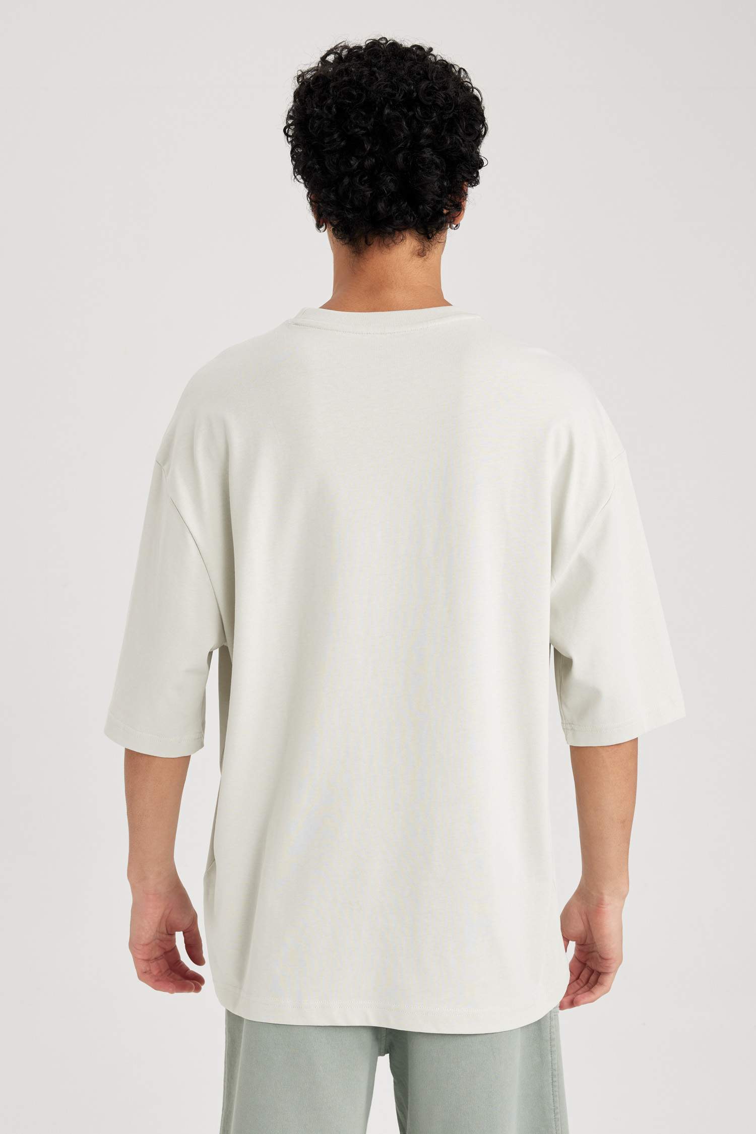 Loose Fit Crew Neck Printed Short Sleeve T-Shirt