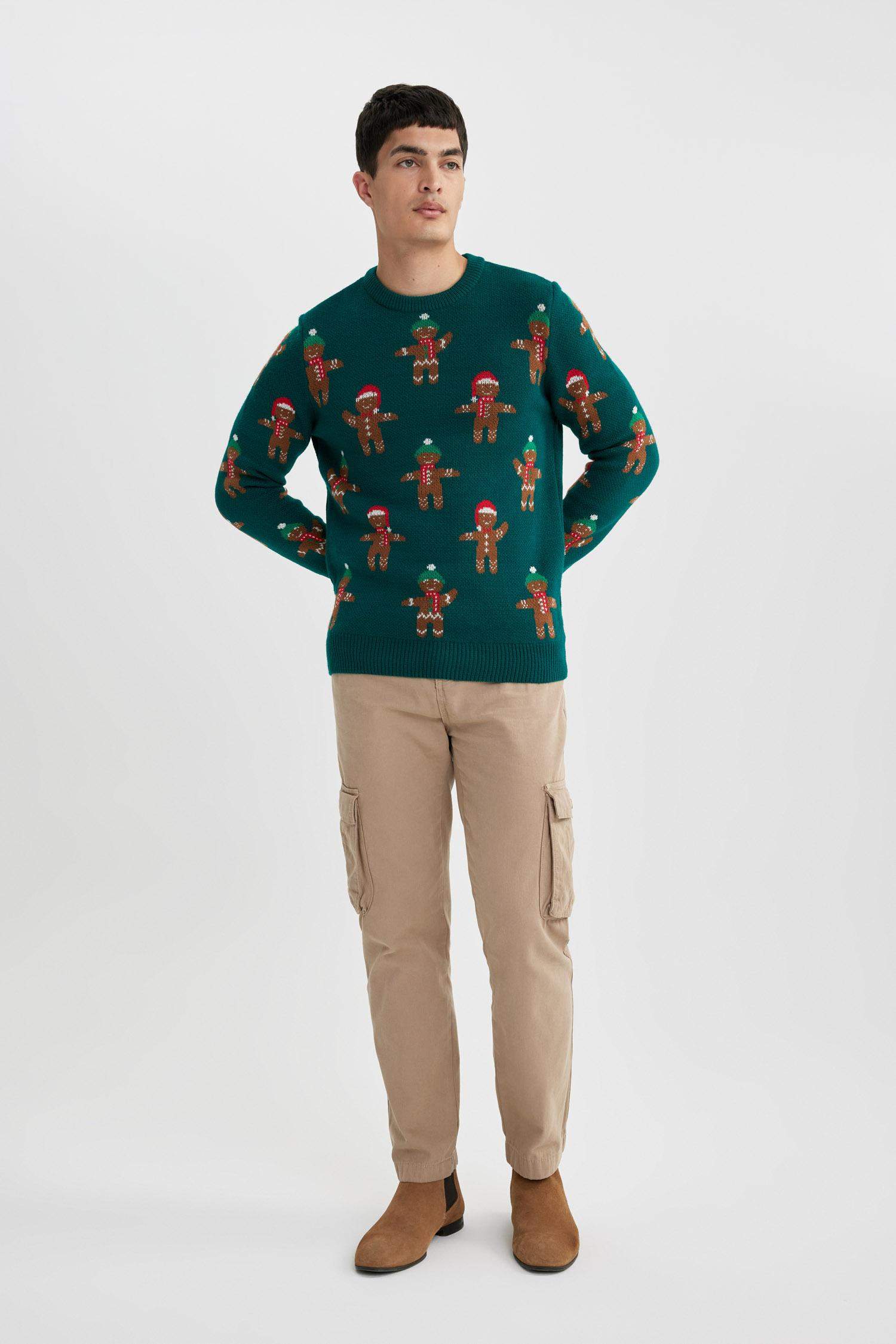 New Year Themed Standard Fit Patterned Knitted Pullover