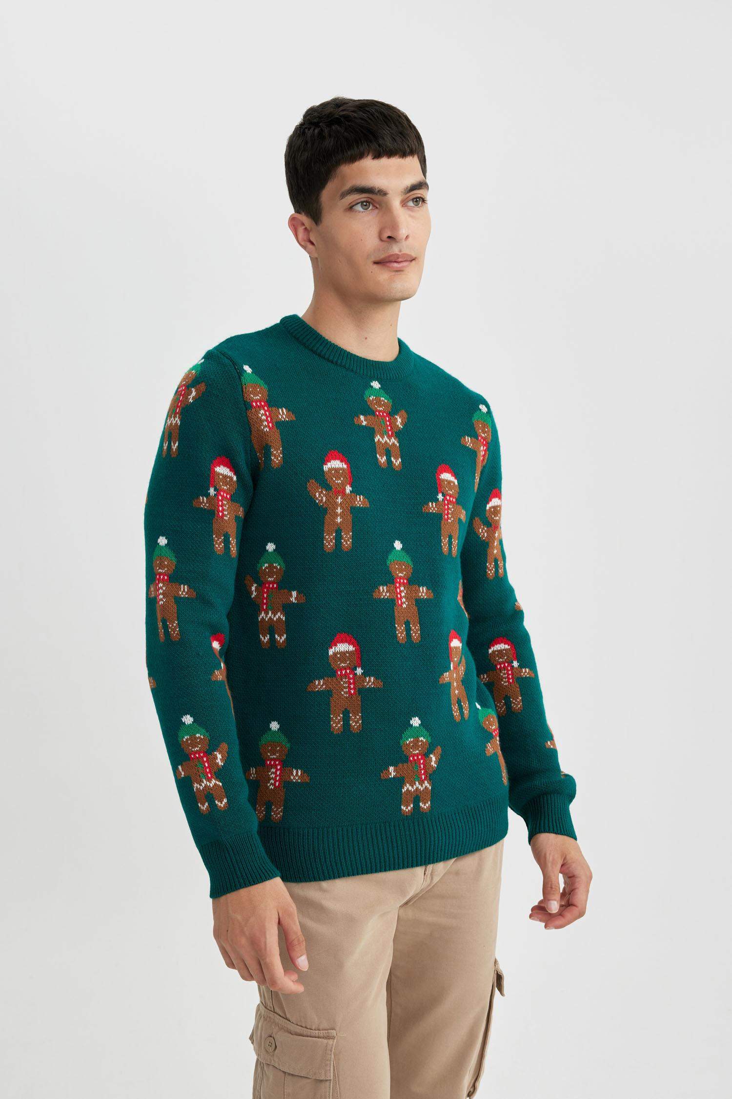 New Year Themed Standard Fit Patterned Knitted Pullover