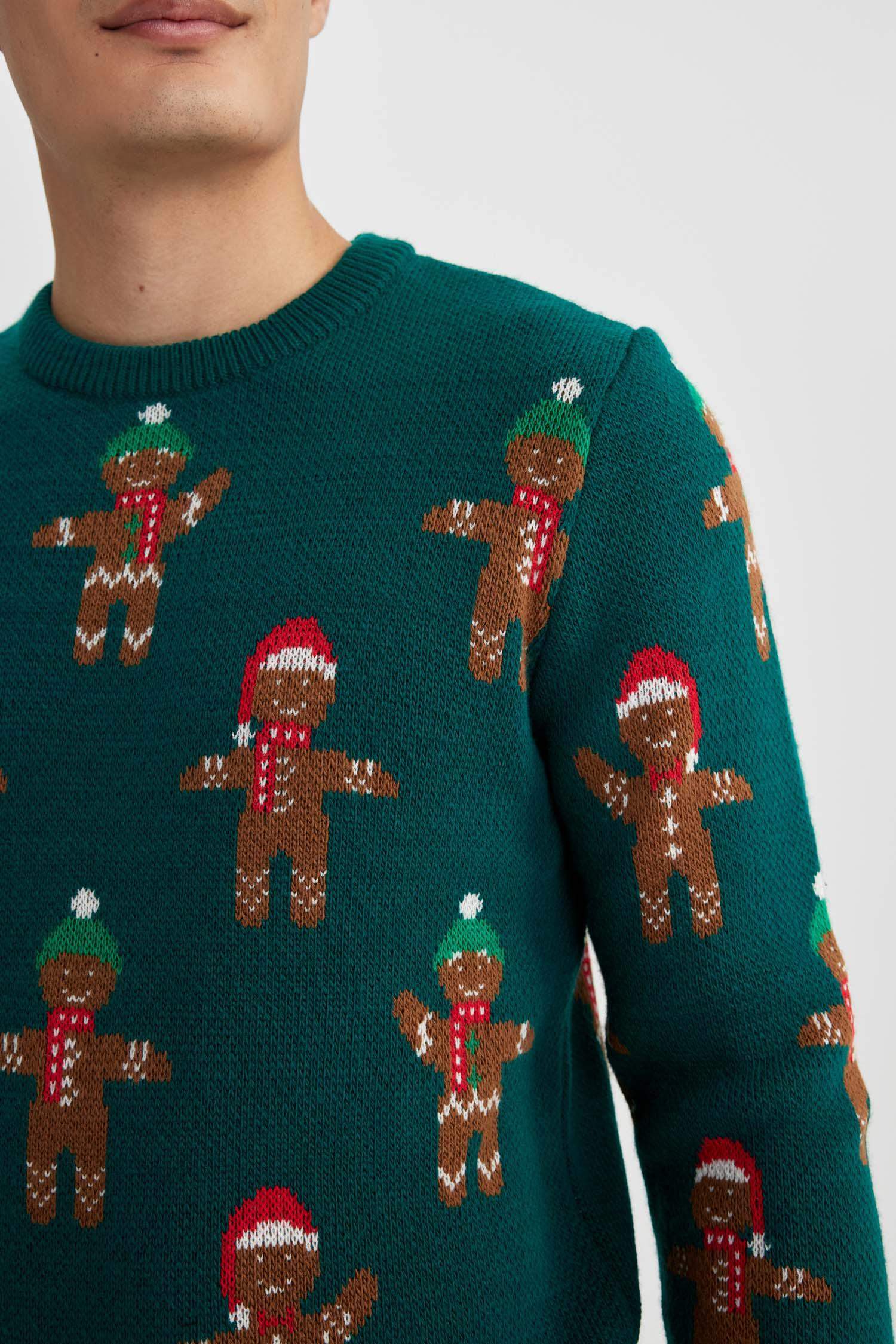 New Year Themed Standard Fit Patterned Knitted Pullover