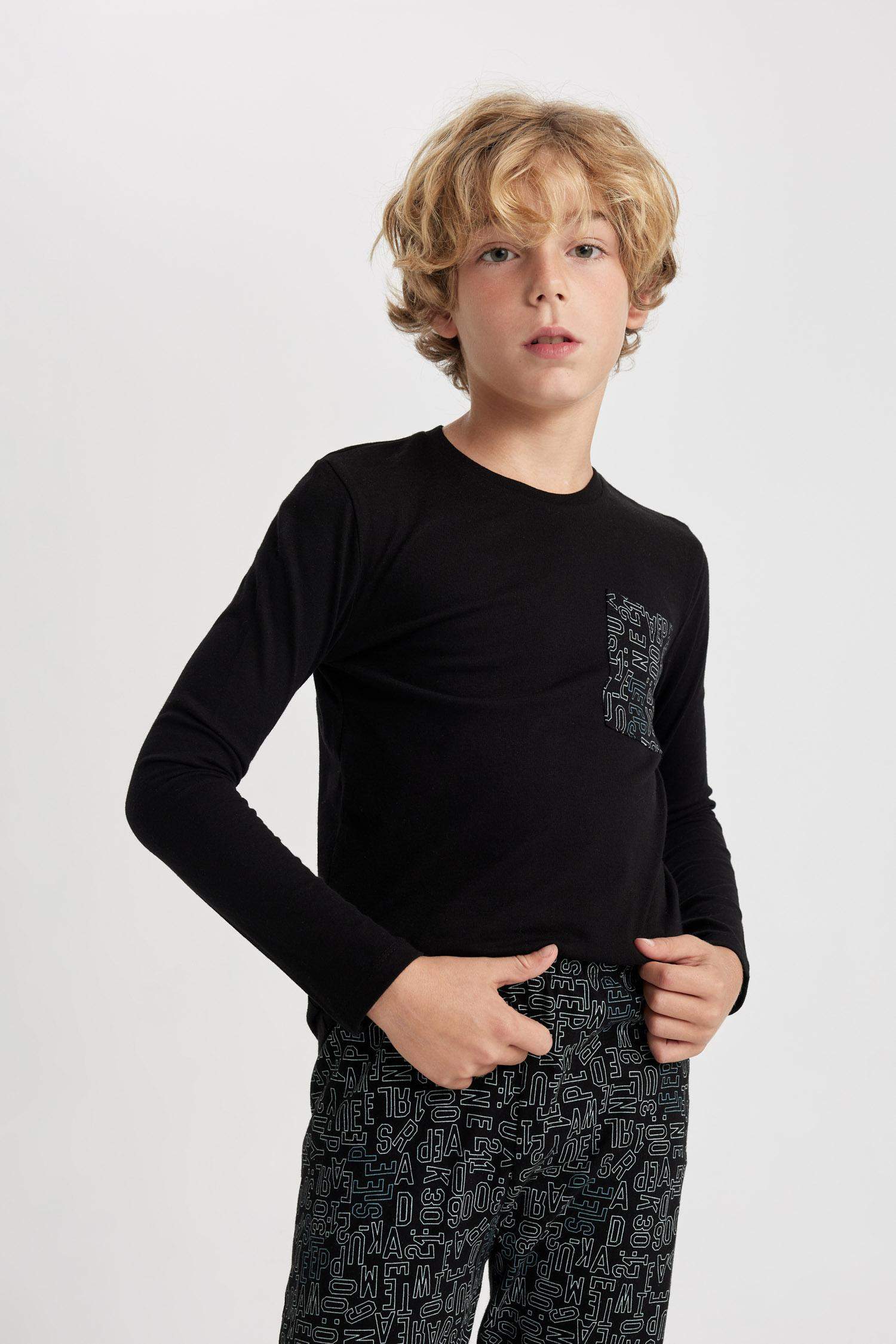 طقم بيجاما اسود اولادي قصة عادية - قطعتين