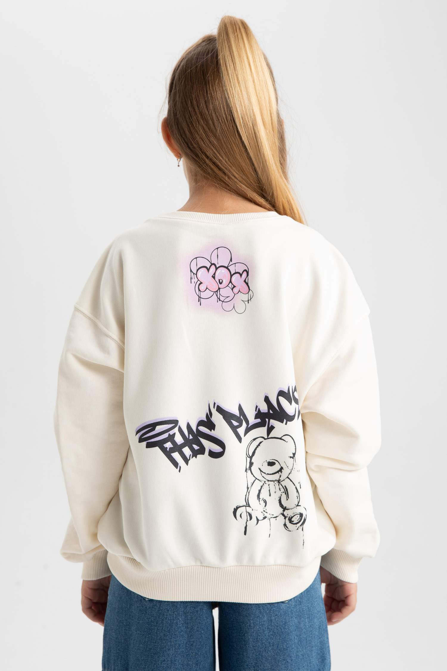 Oversize Fit Crew Neck Sweatshirt