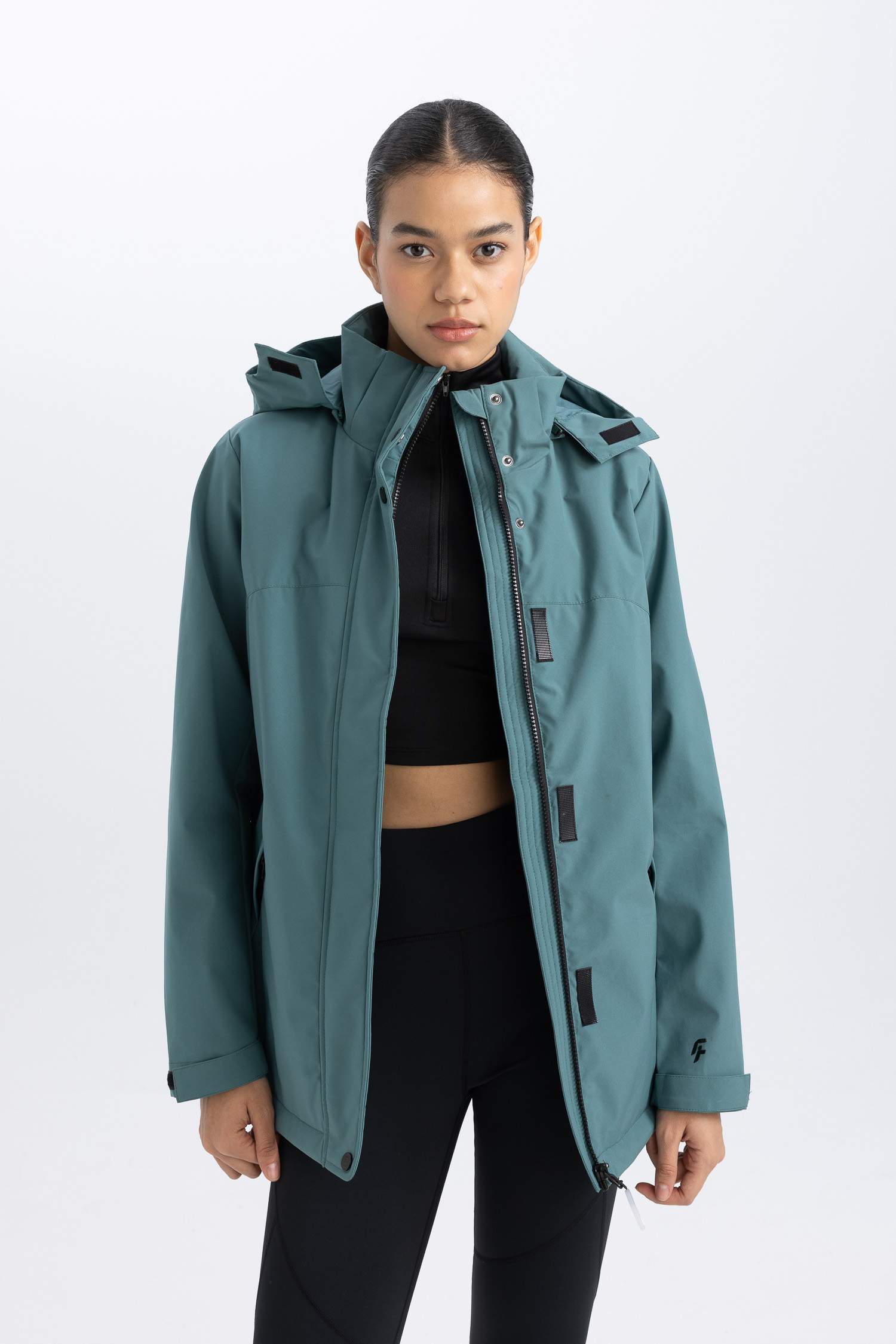 Su İtici Rüzgar Geçirmez Mont Kapüşonlu Fermuarlı Çıtçıtlı