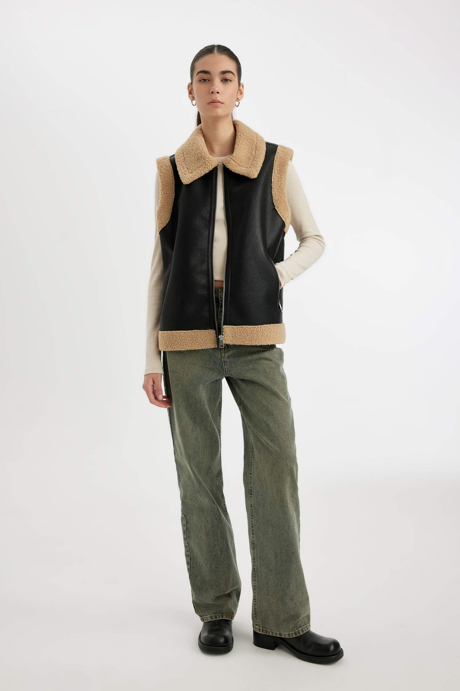 Su Geçirmez Regular Kalıp İçi Suni Kürklü Fermuarlı Suni Deri Yelek