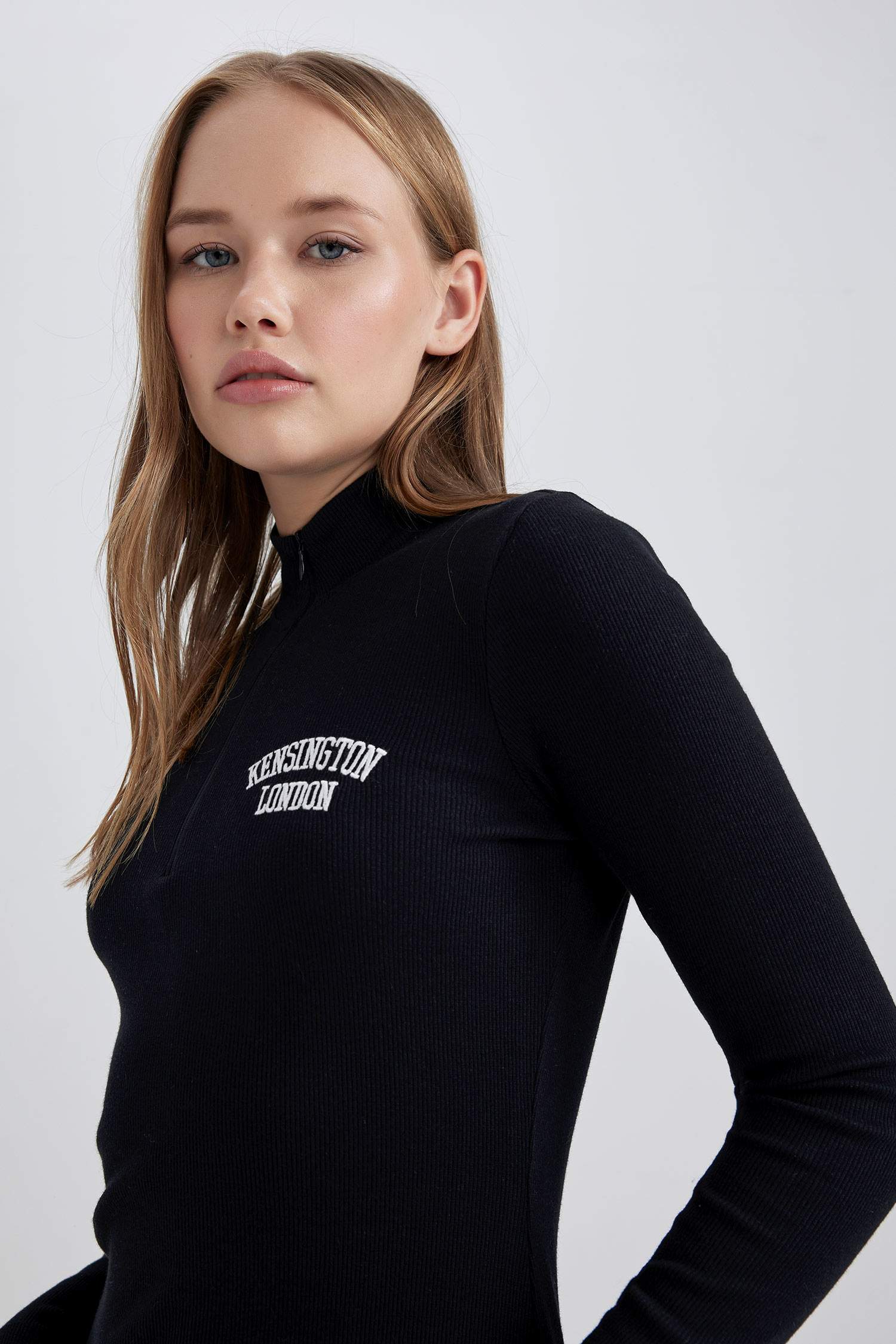 Coool тығыз көйлек ұзартылған жаға Ұзын жеңді трикотаж көйлек