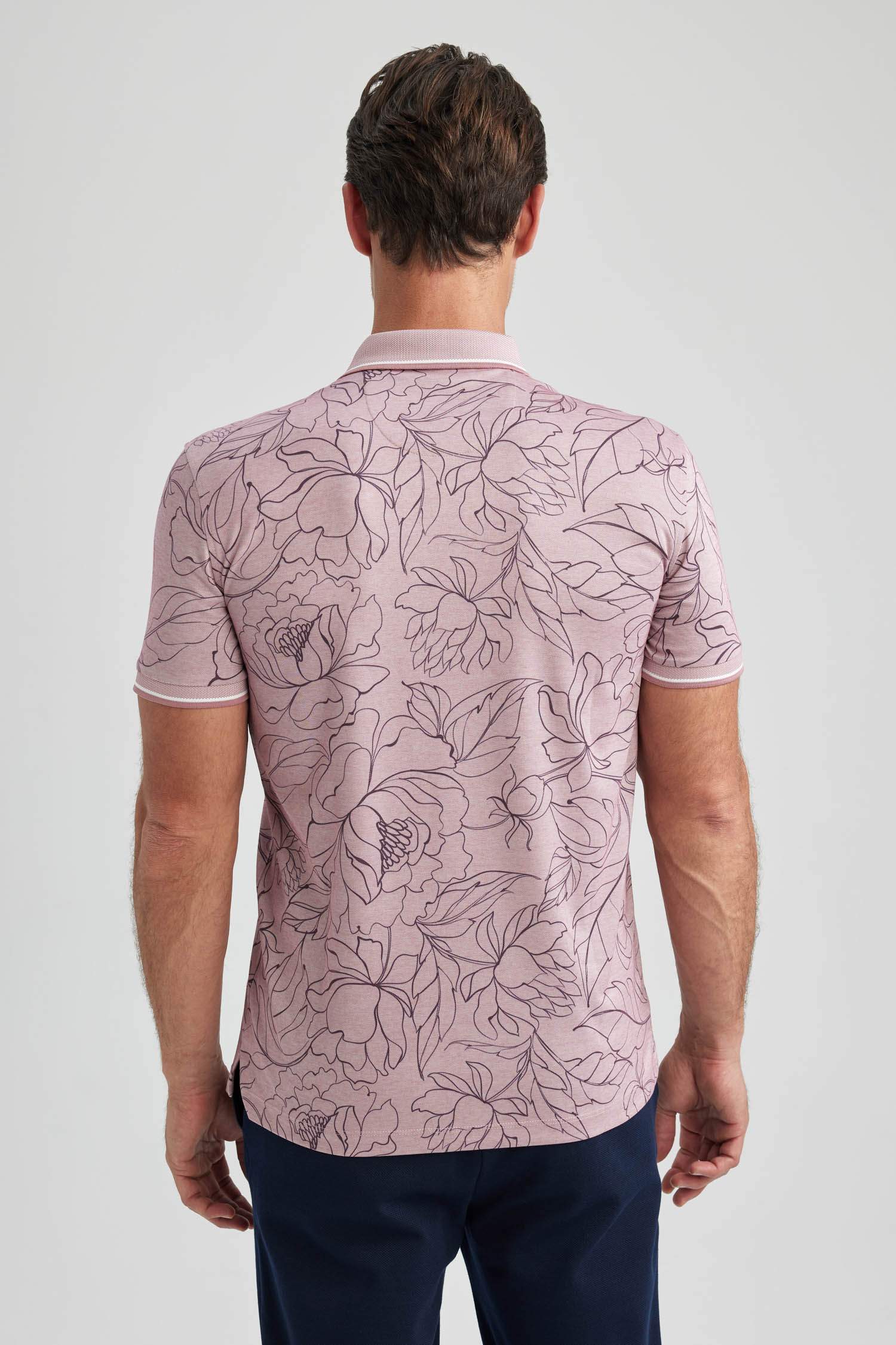 تي شيرت بولو فلورال سليم فيت