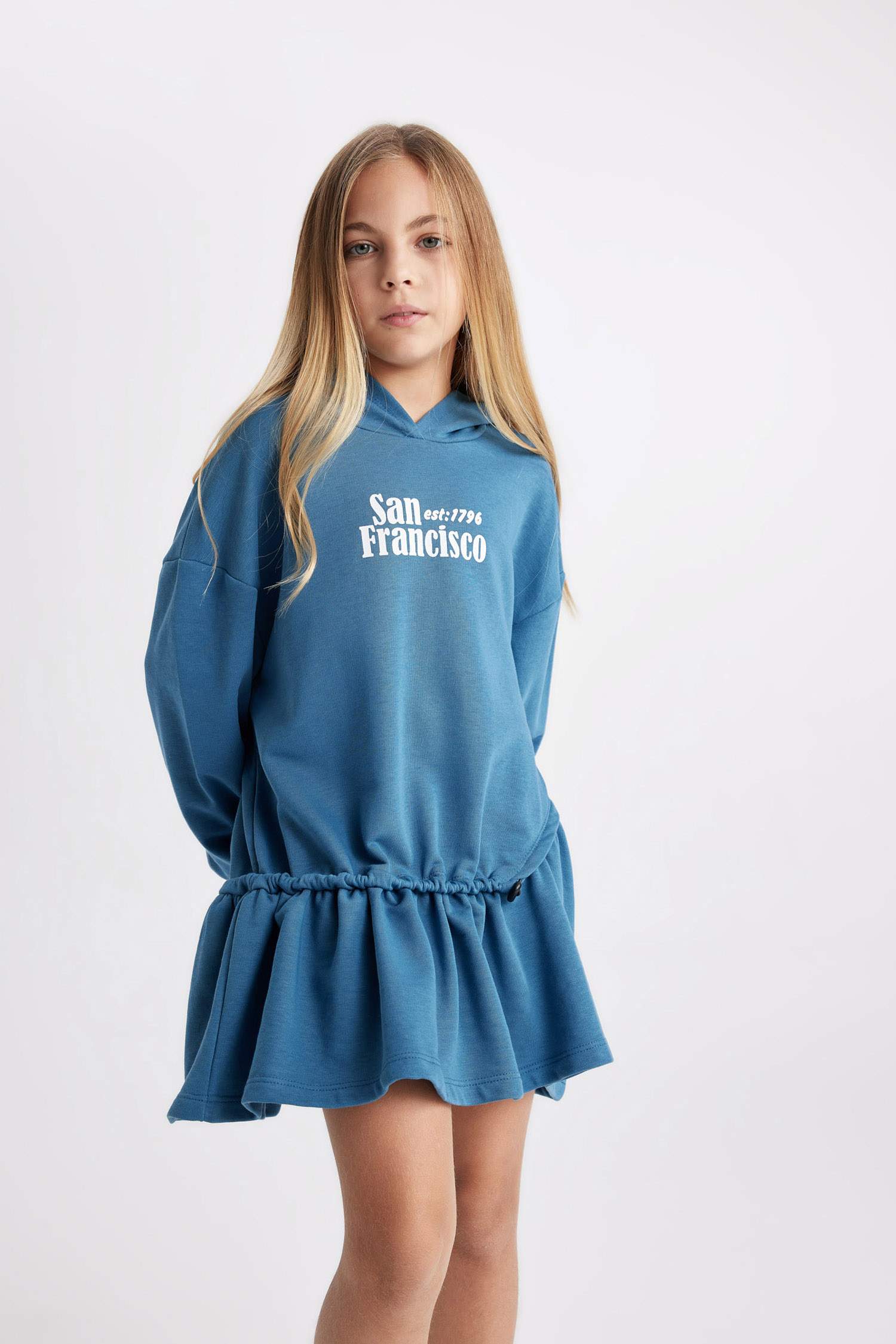 فستان سويت بناتي مطبوع قصة عادية