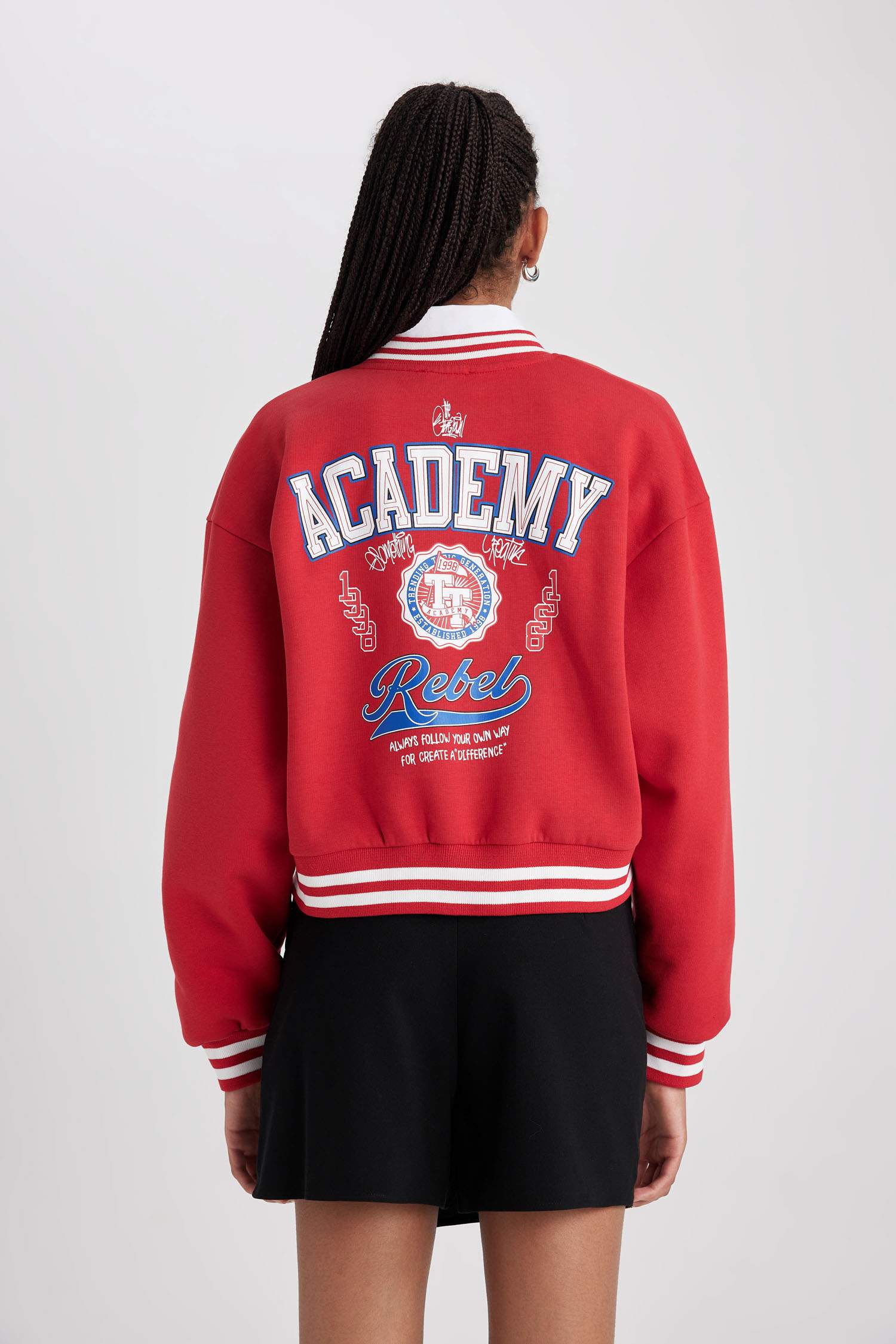 орташа Бомбер