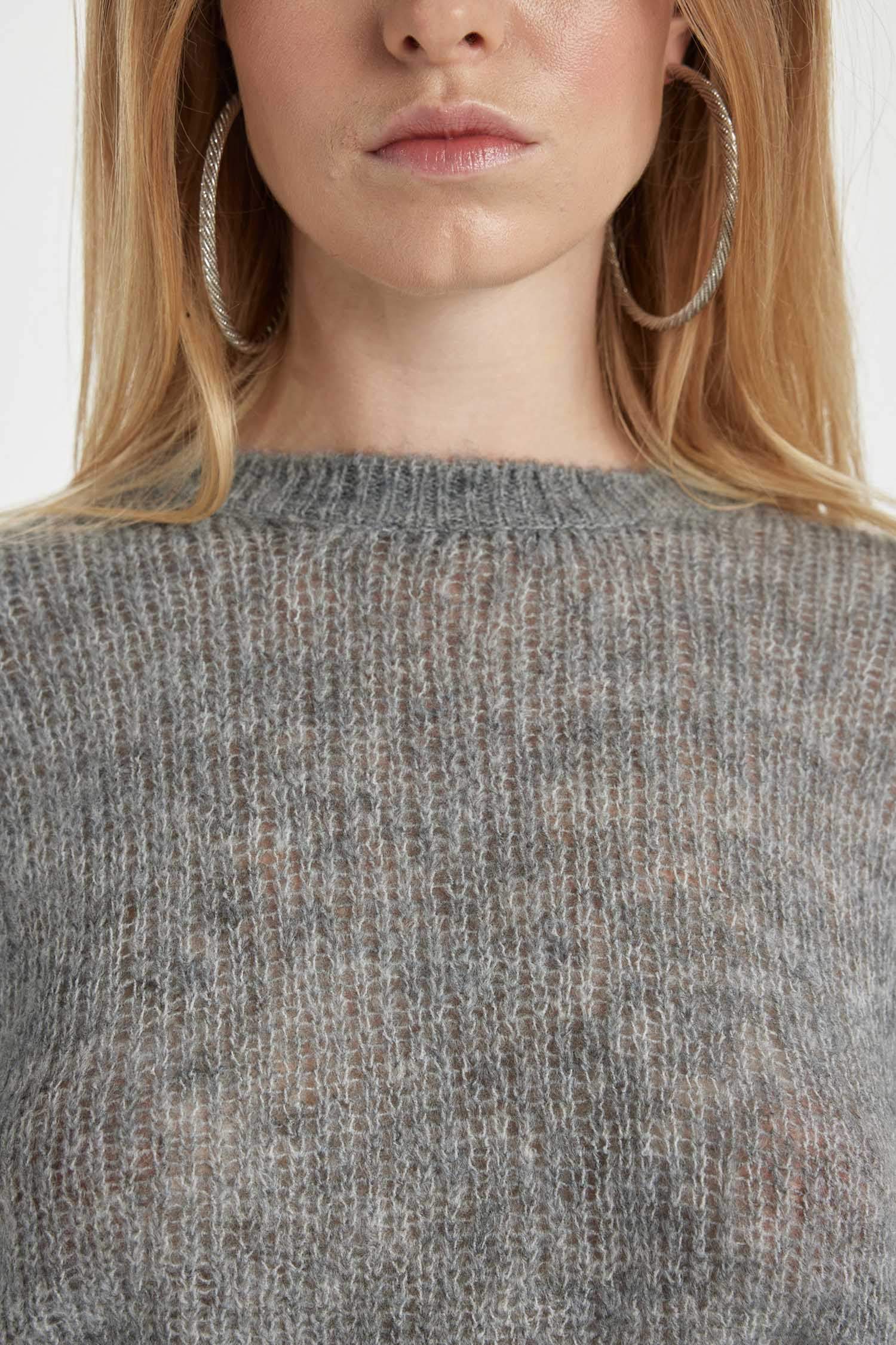 بلوز صوف تريكو قصة عادية برقبة مستديرة