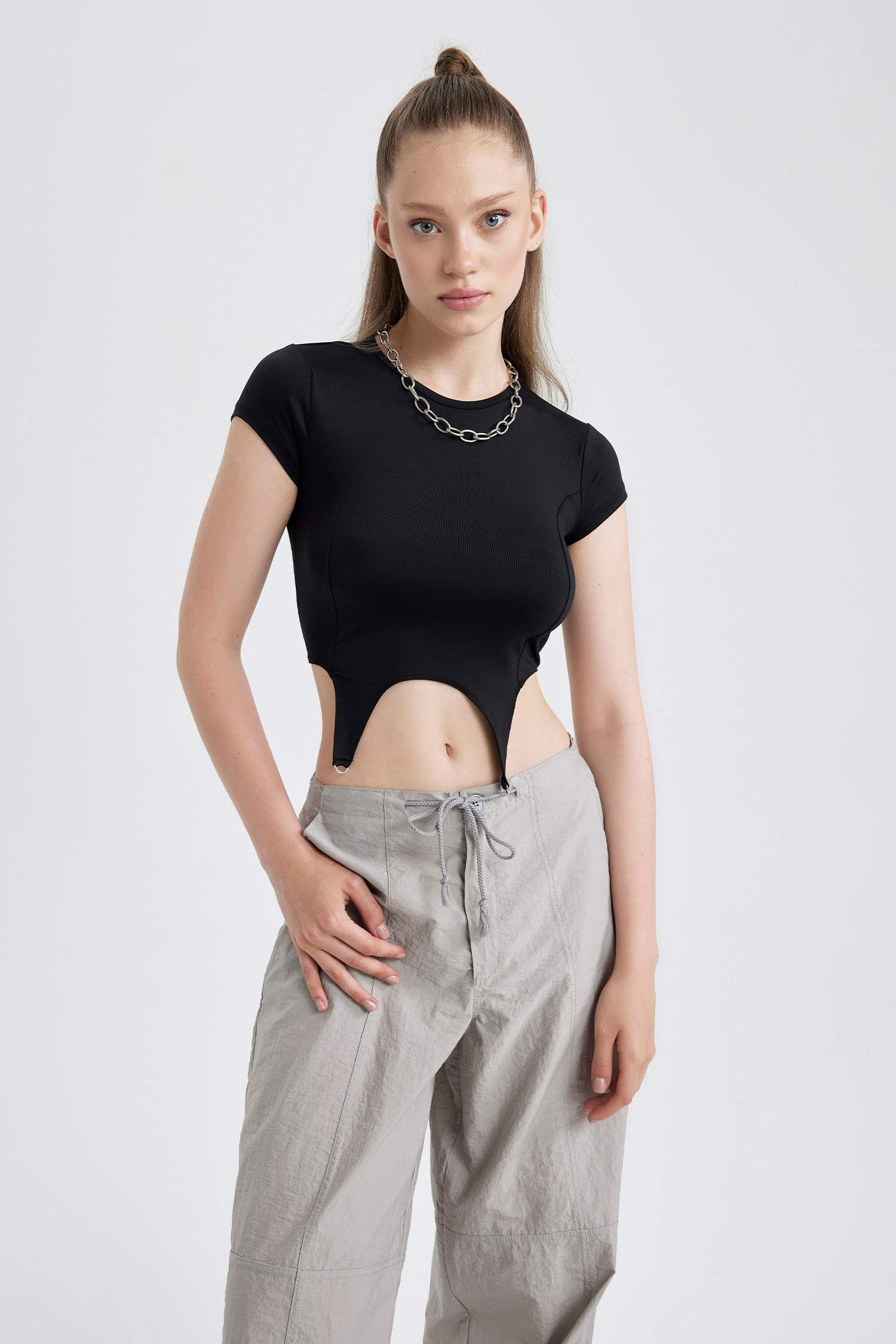 تيشيرت سليم فيت نص ردن