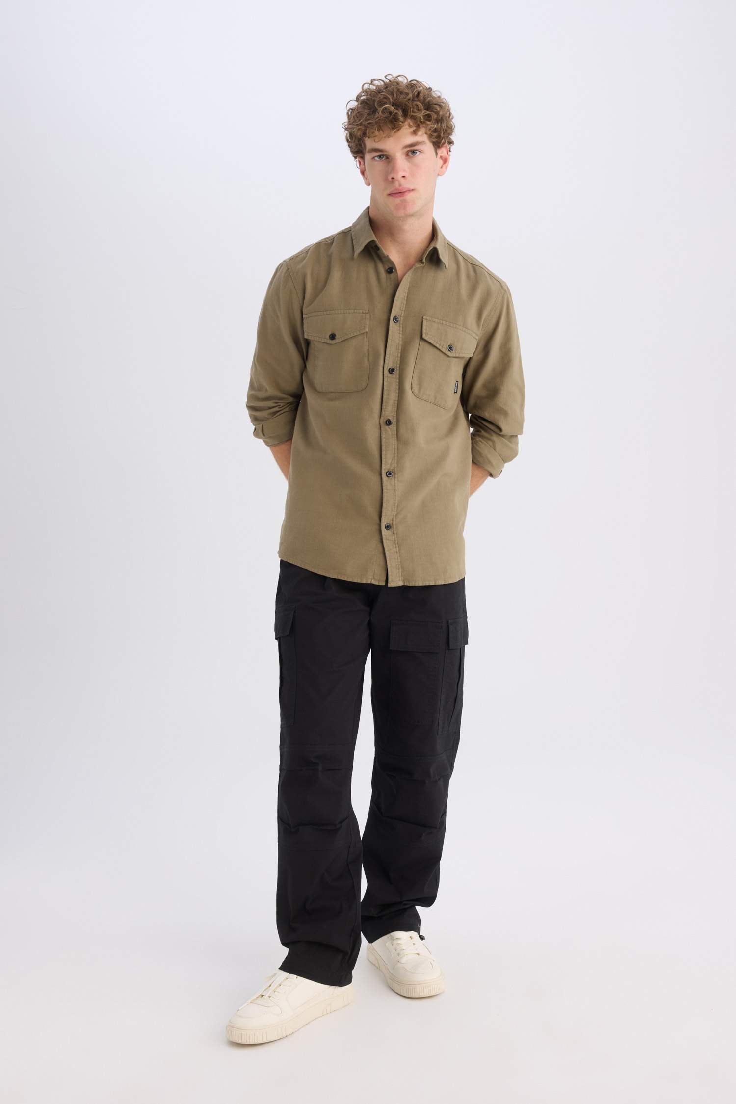 قميص ردن طويل قطن بقصة عادية