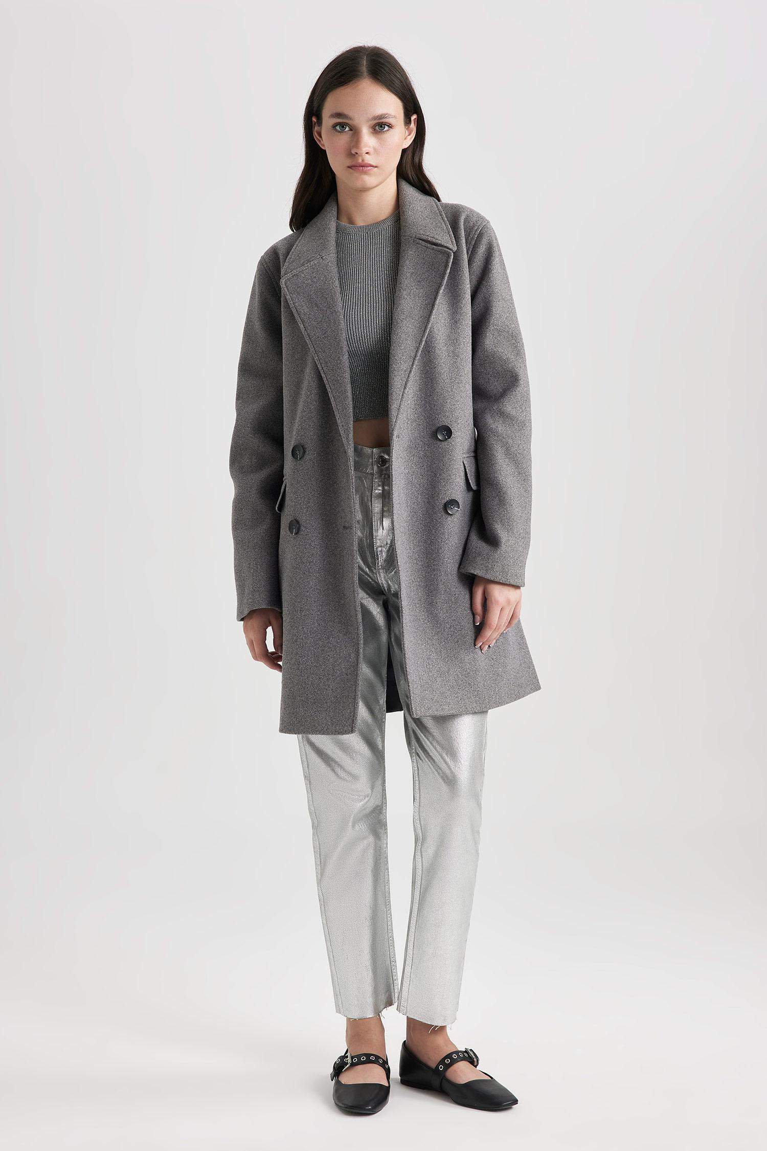 بنطلون جينز قصة مستقيمة