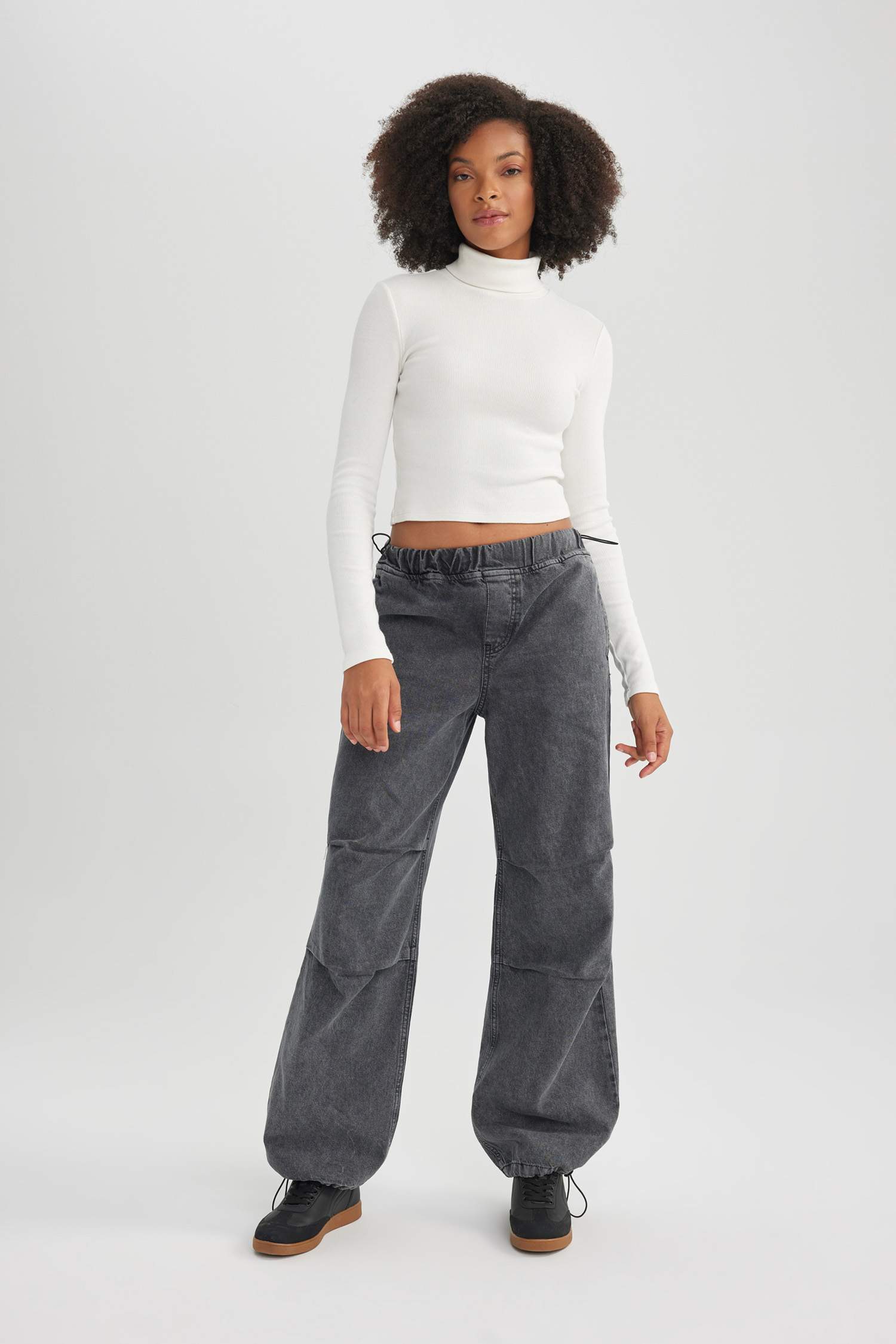 Jogger Fit High Waist Fit Flexible Waist Leg Cotton Jeans