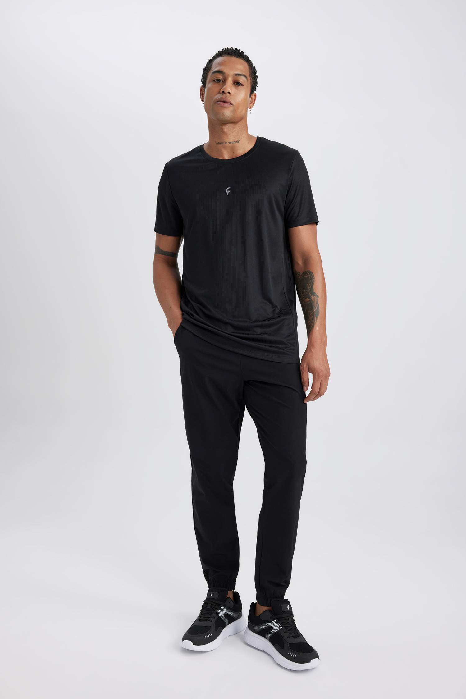 Slim Fit Woven Jogger Sweatpants