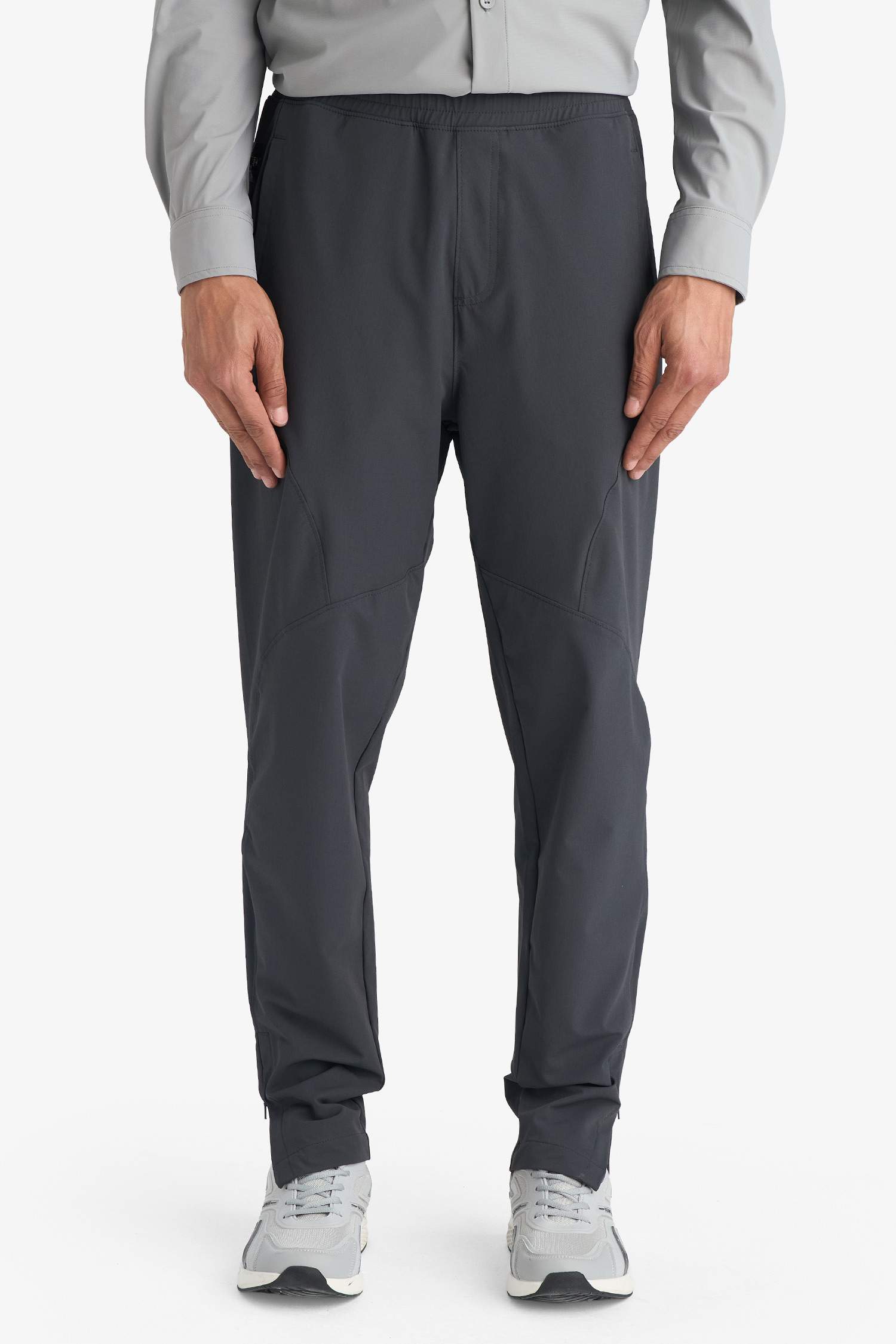 Slim Fit Dar Kesim Çift Cepli Fermuarlı Paça Dokuma Jogger