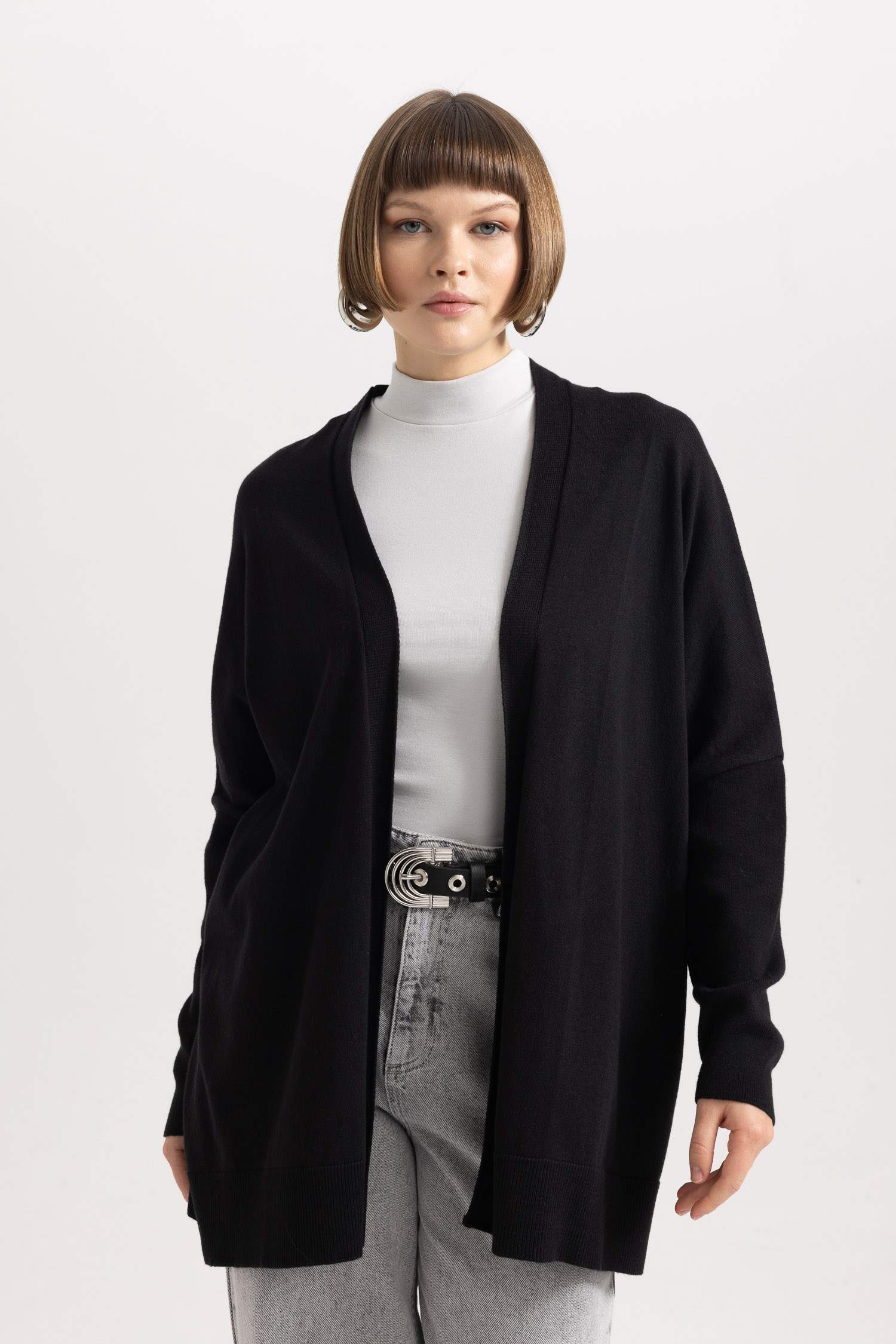 Cardigan coupe régulière à Col En V