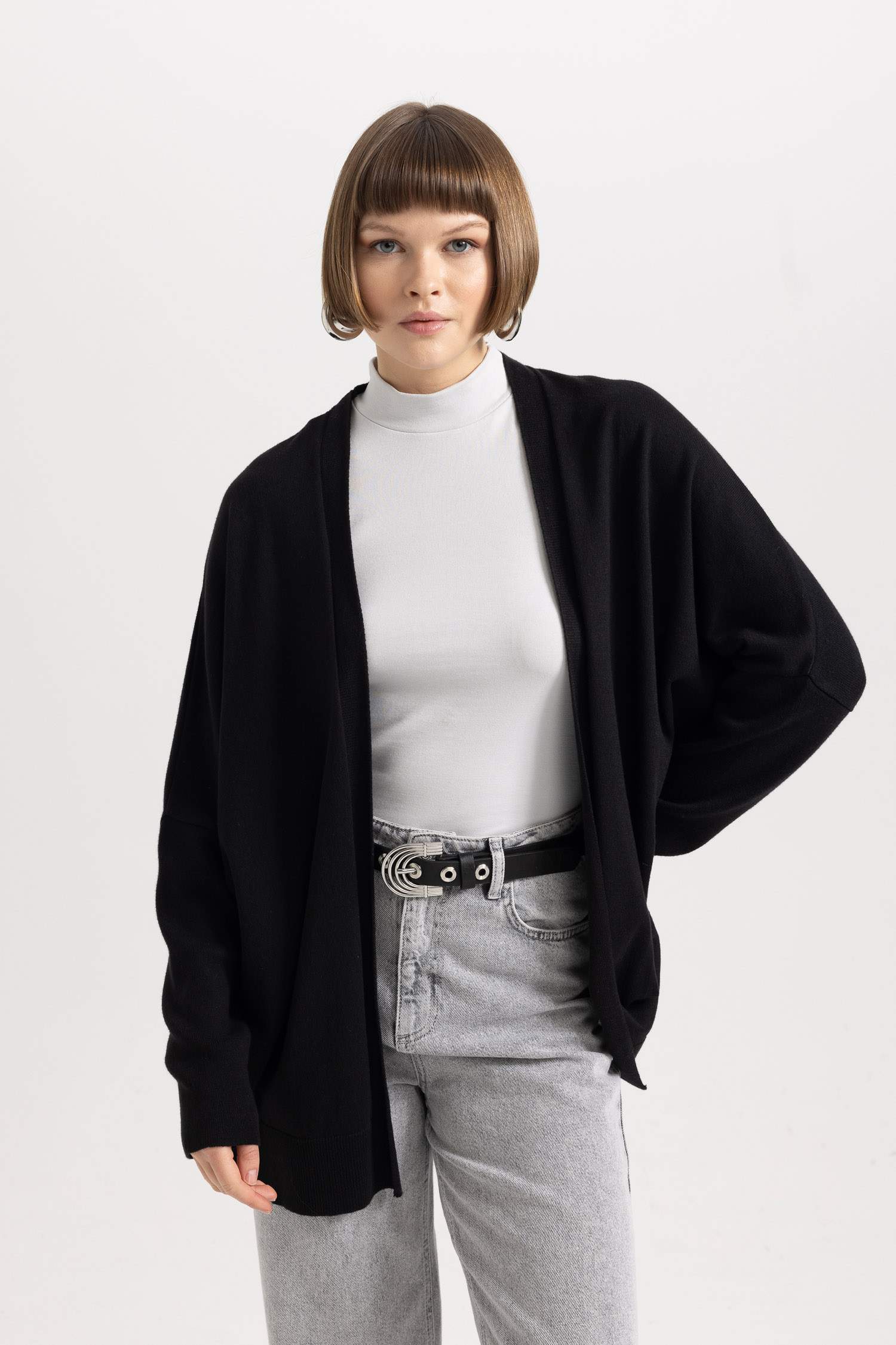 Cardigan coupe régulière à Col En V