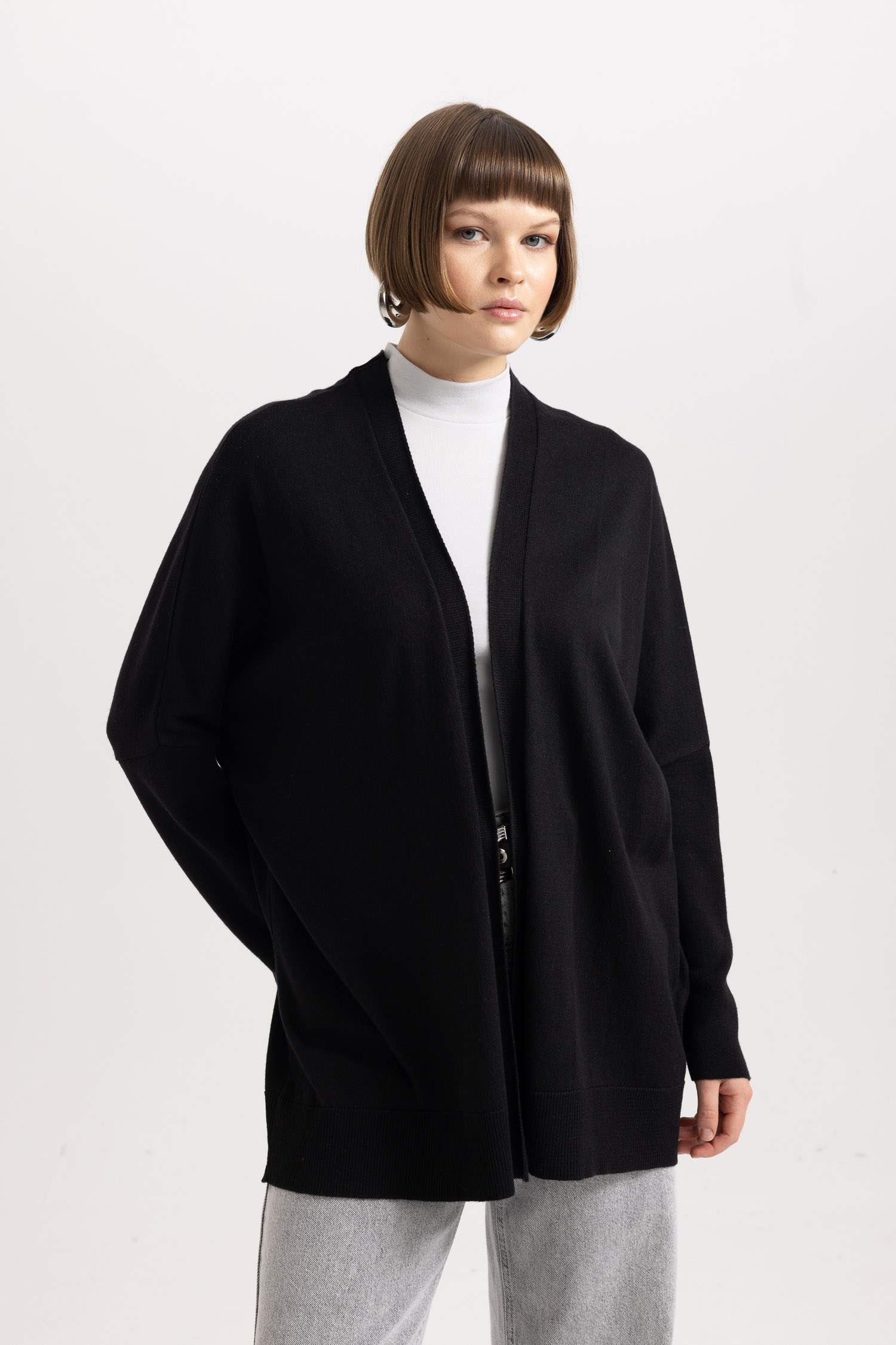 Cardigan coupe régulière à Col En V