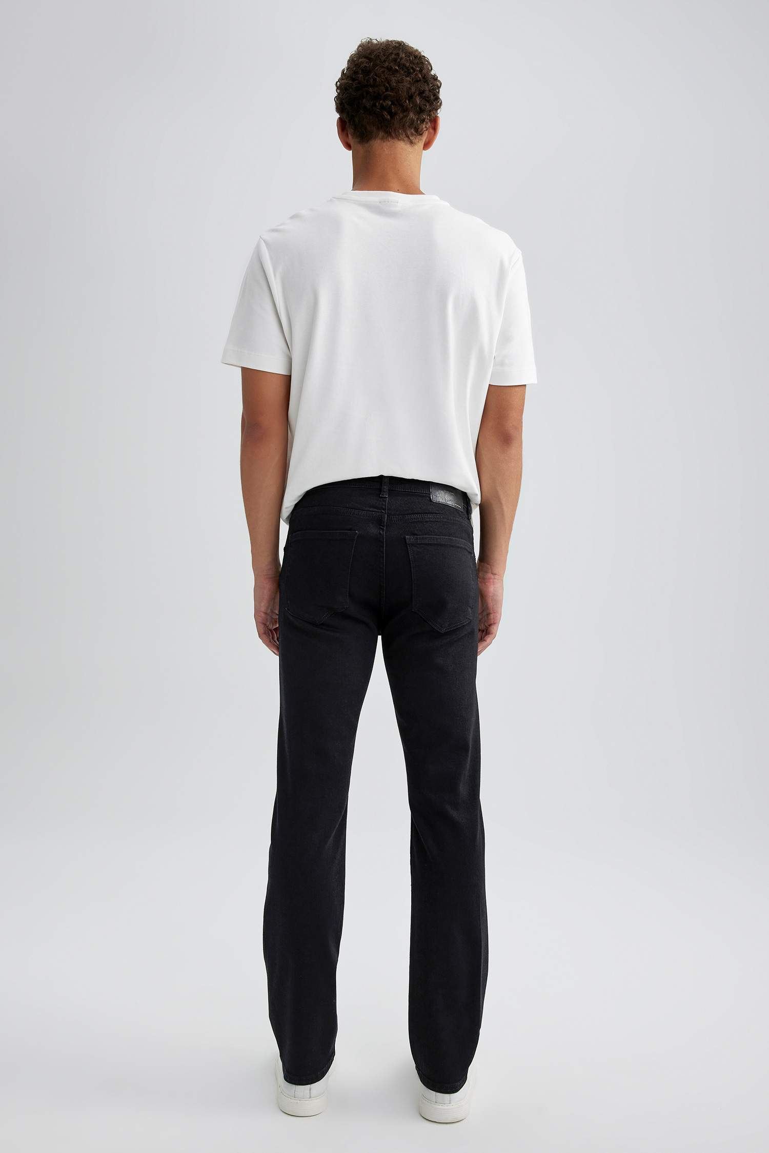 Colmar 9062 Pantalon Homme Grand Sweat Coupe Standard Stretch
