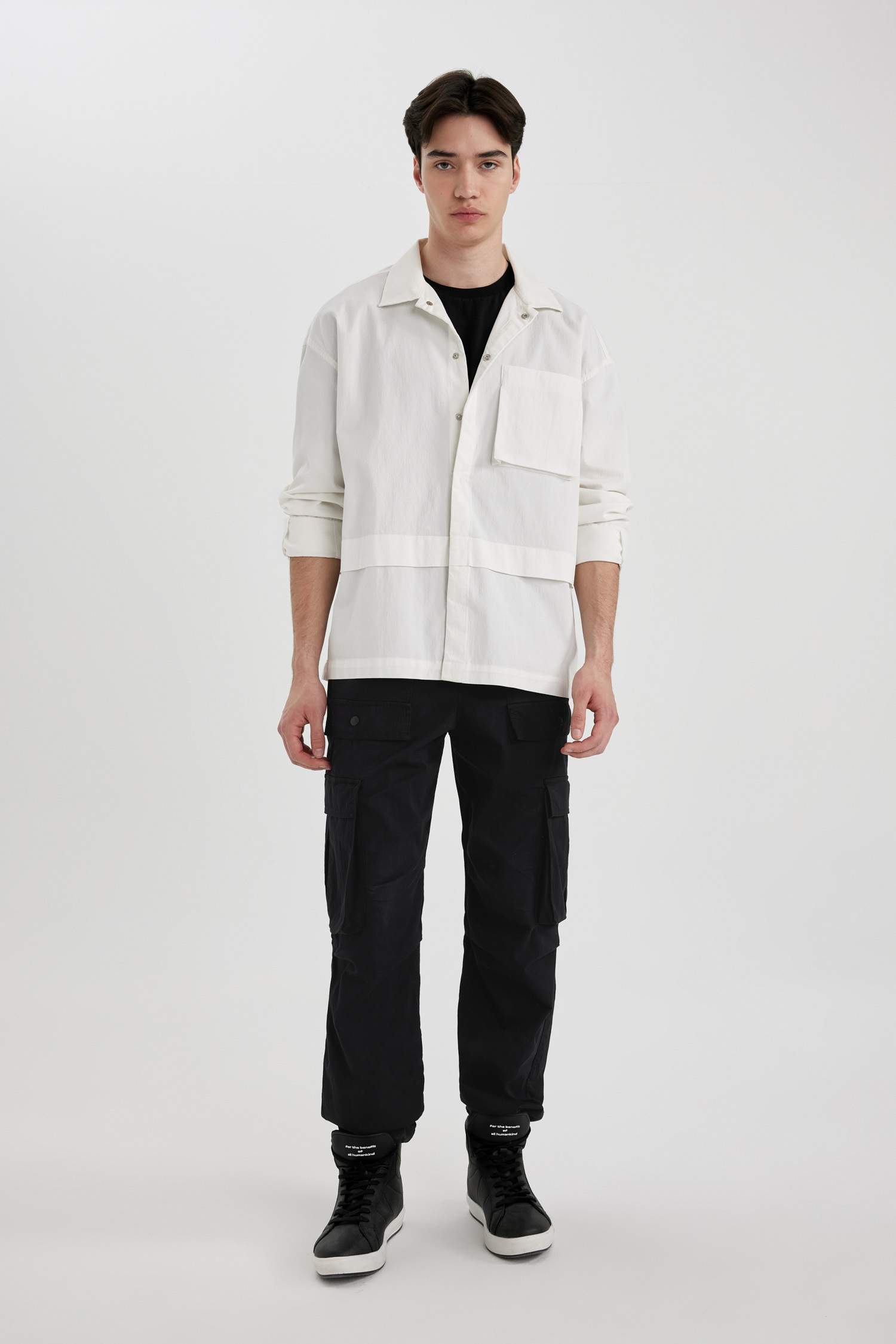 Oversize Geniş Kalıp Cepli Uzun Kollu Gömlek