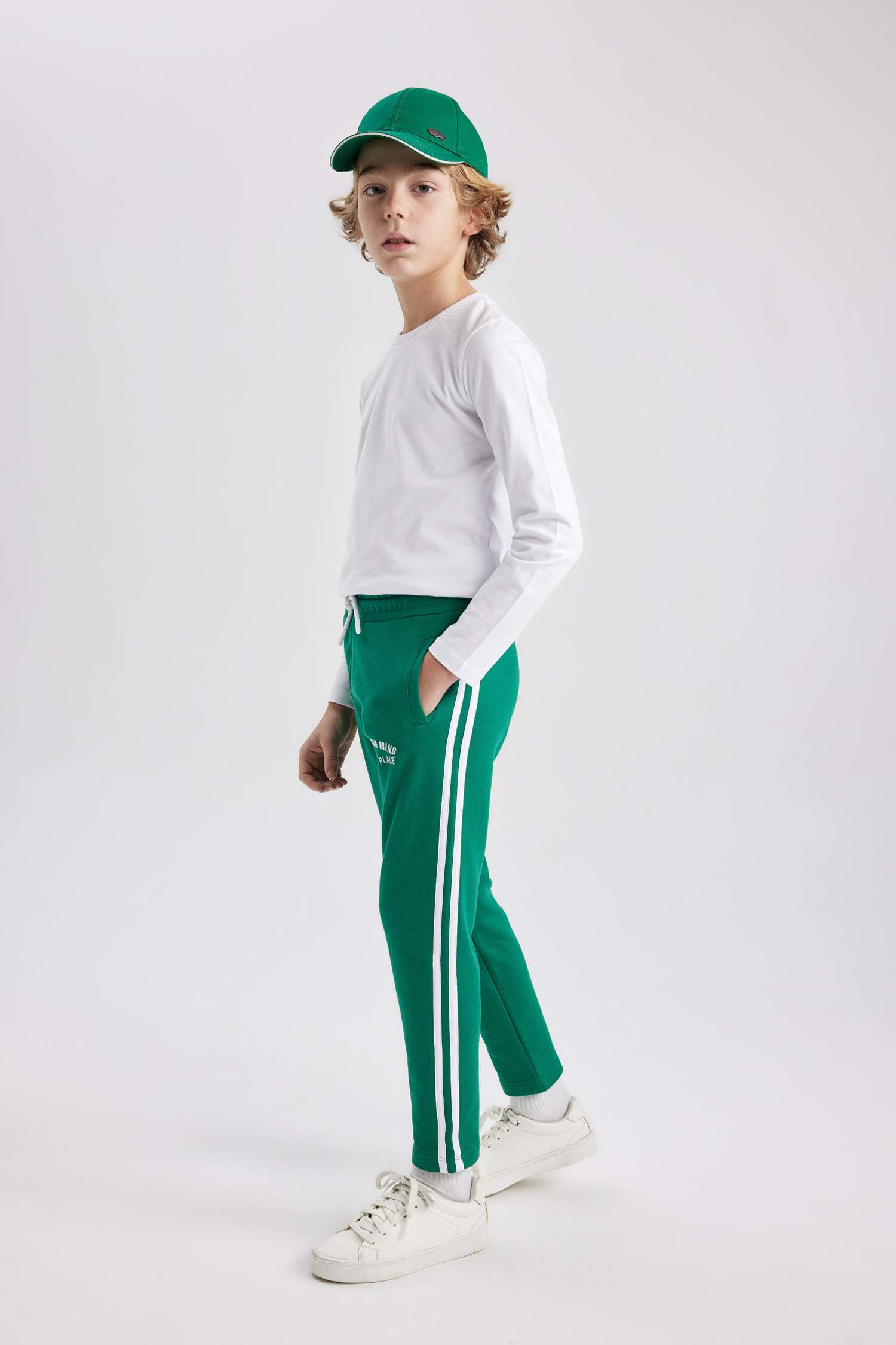 Boy Regular Fit Thick Sweatpant